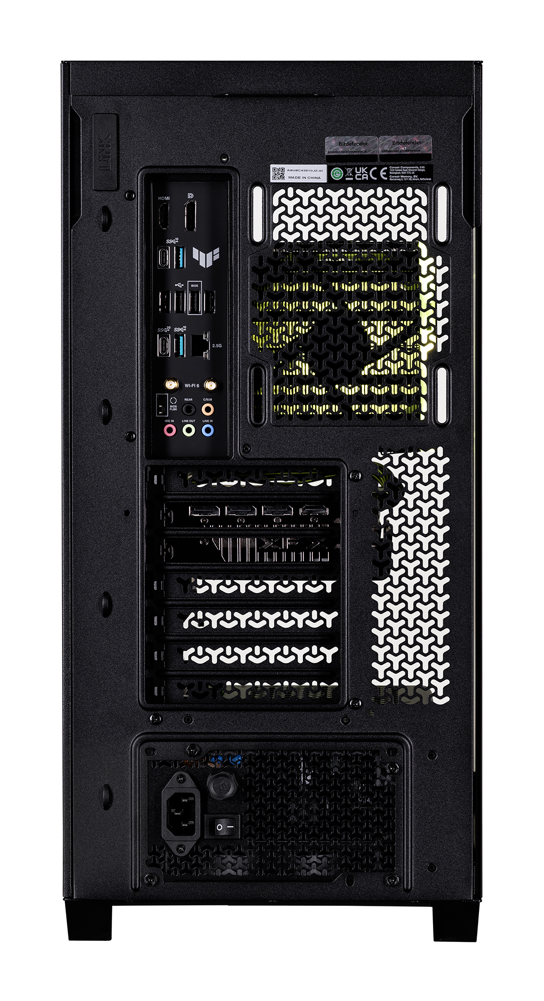 Tył czarnej obudowy komputera z portami i wentylacją.