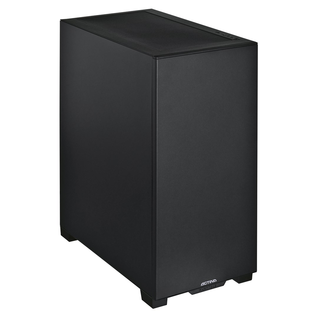 Una tower PC nera e rettangolare poggia su quattro piedi. Il logo è in basso a destra.