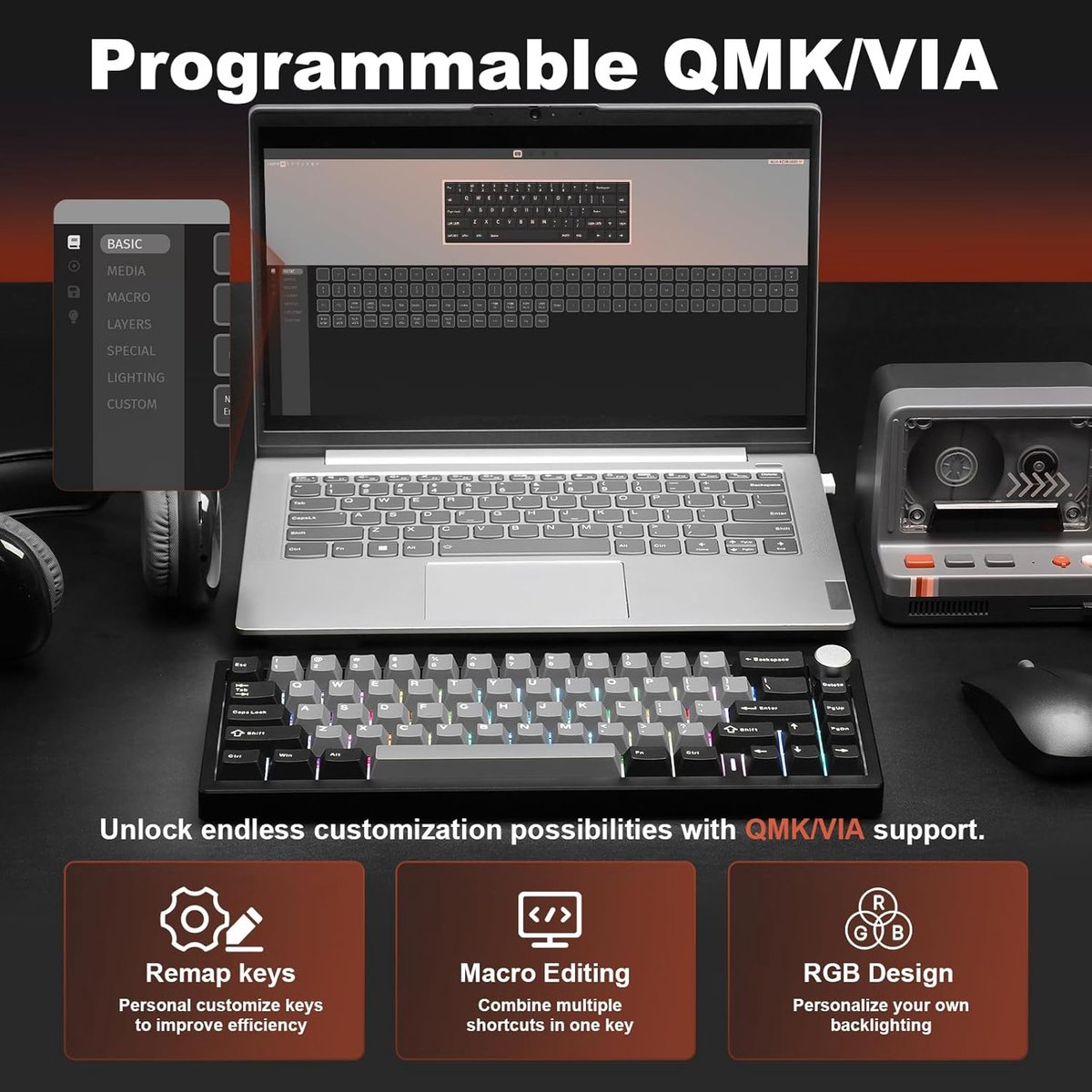 Laptop, toetsenbord en muis setup voor programmeerbare QMK/VIA aanpassing.