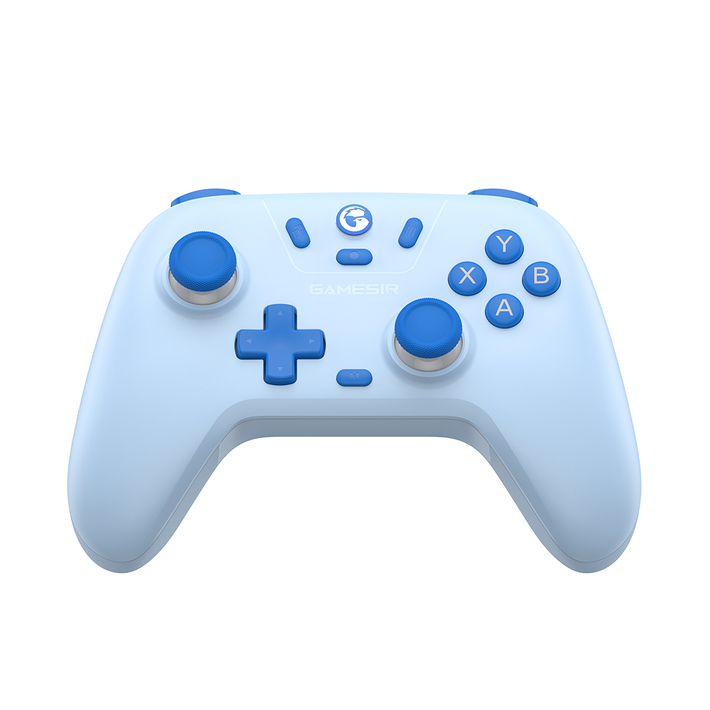 Viene mostrato un controller Gamesir azzurro con pulsanti e joystick blu.