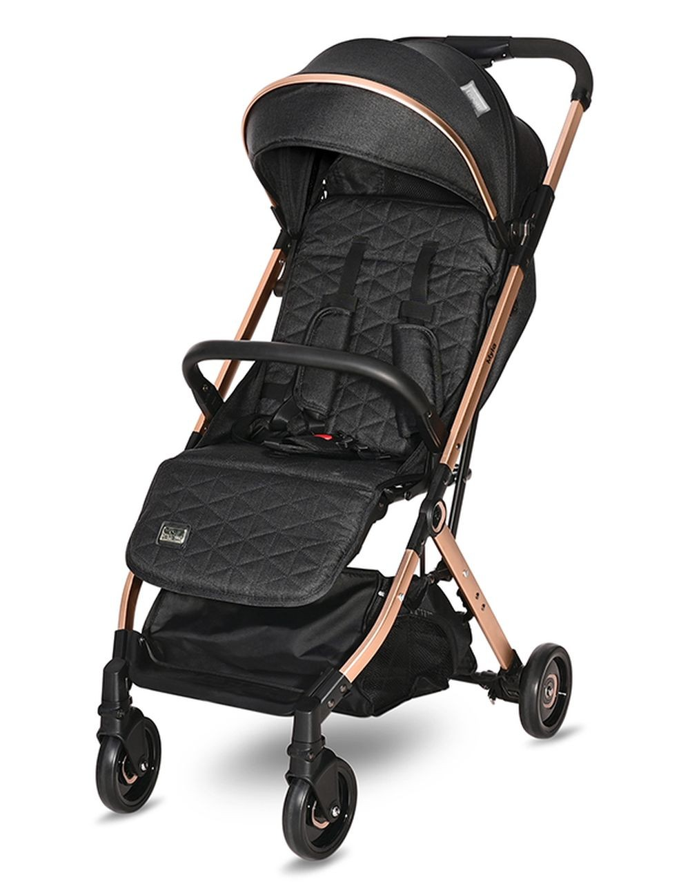 Ein schwarzer Kinderwagen mit kupferfarbenem Rahmen und verstellbarem Verdeck.
