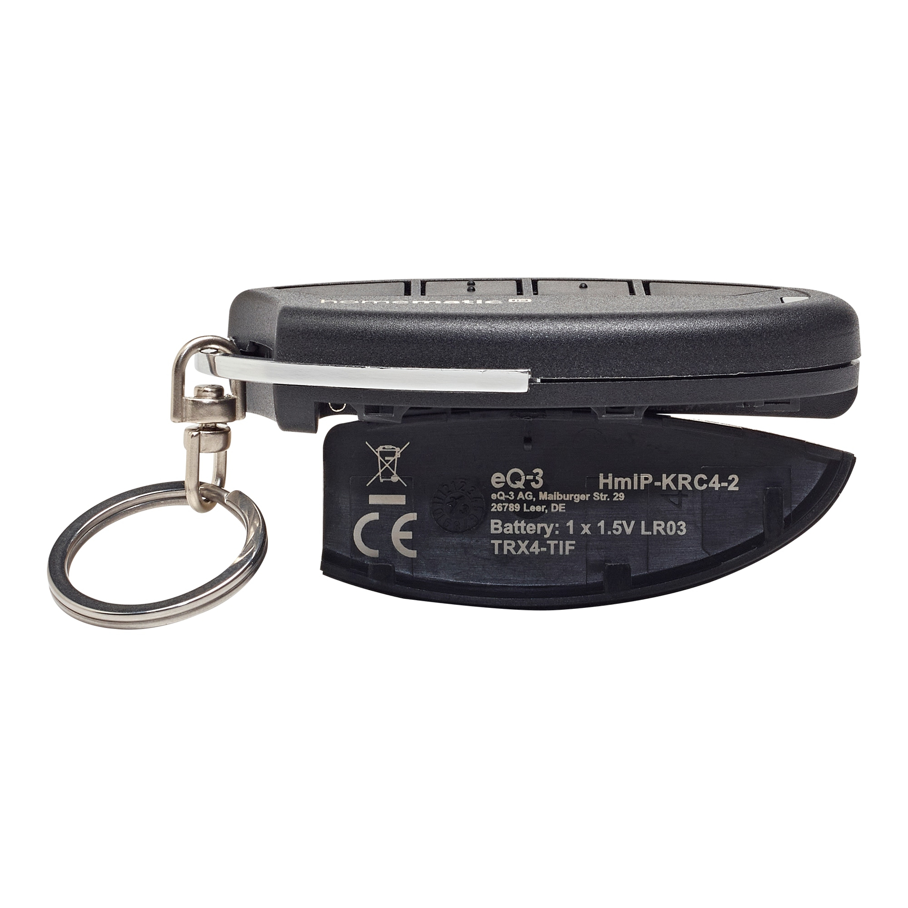 Schwarzer Schlüsselanhänger mit offenem Batteriefach und CE-Zeichen.