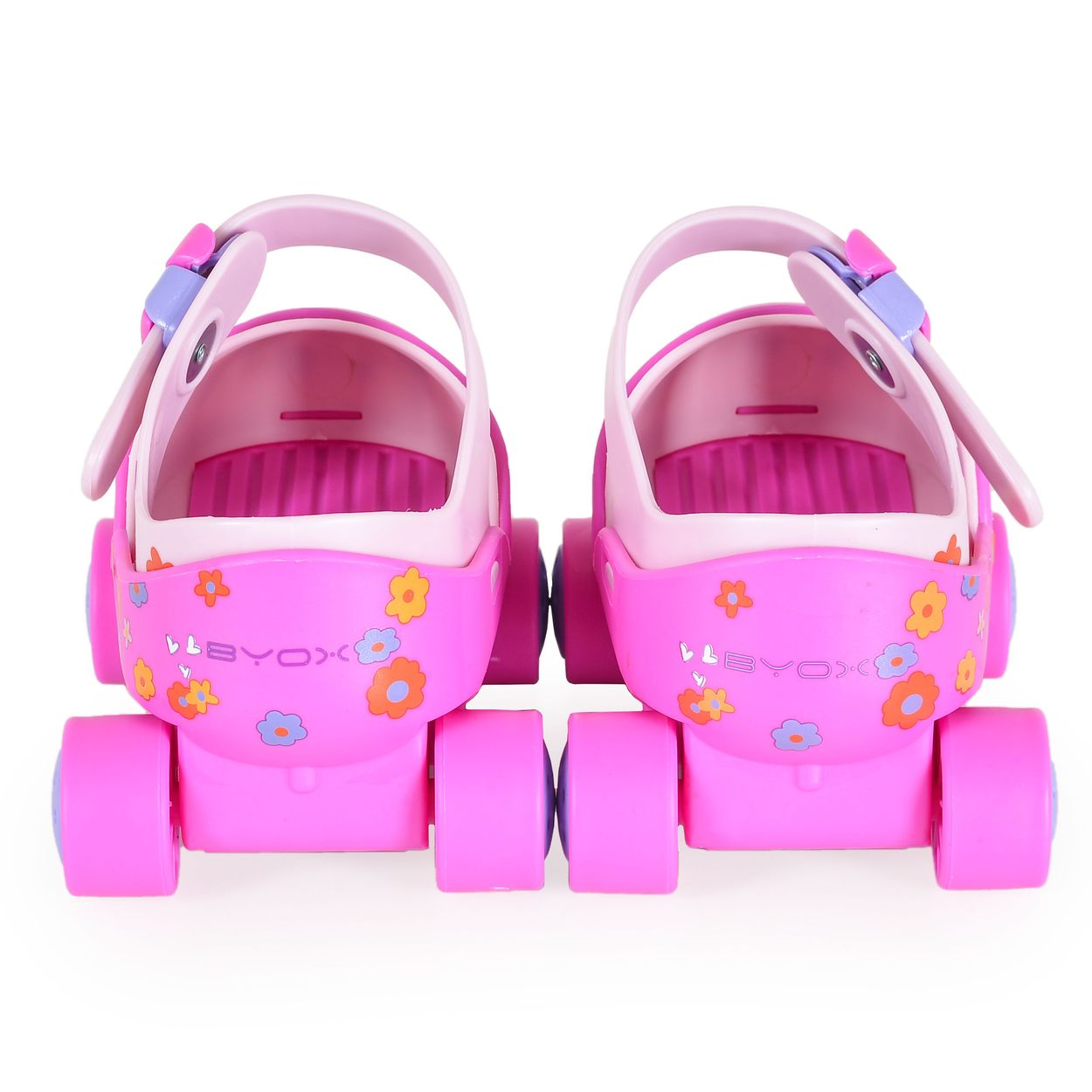 Zwei rosa Rollschuhe mit Blumenmuster und Klettverschluss.