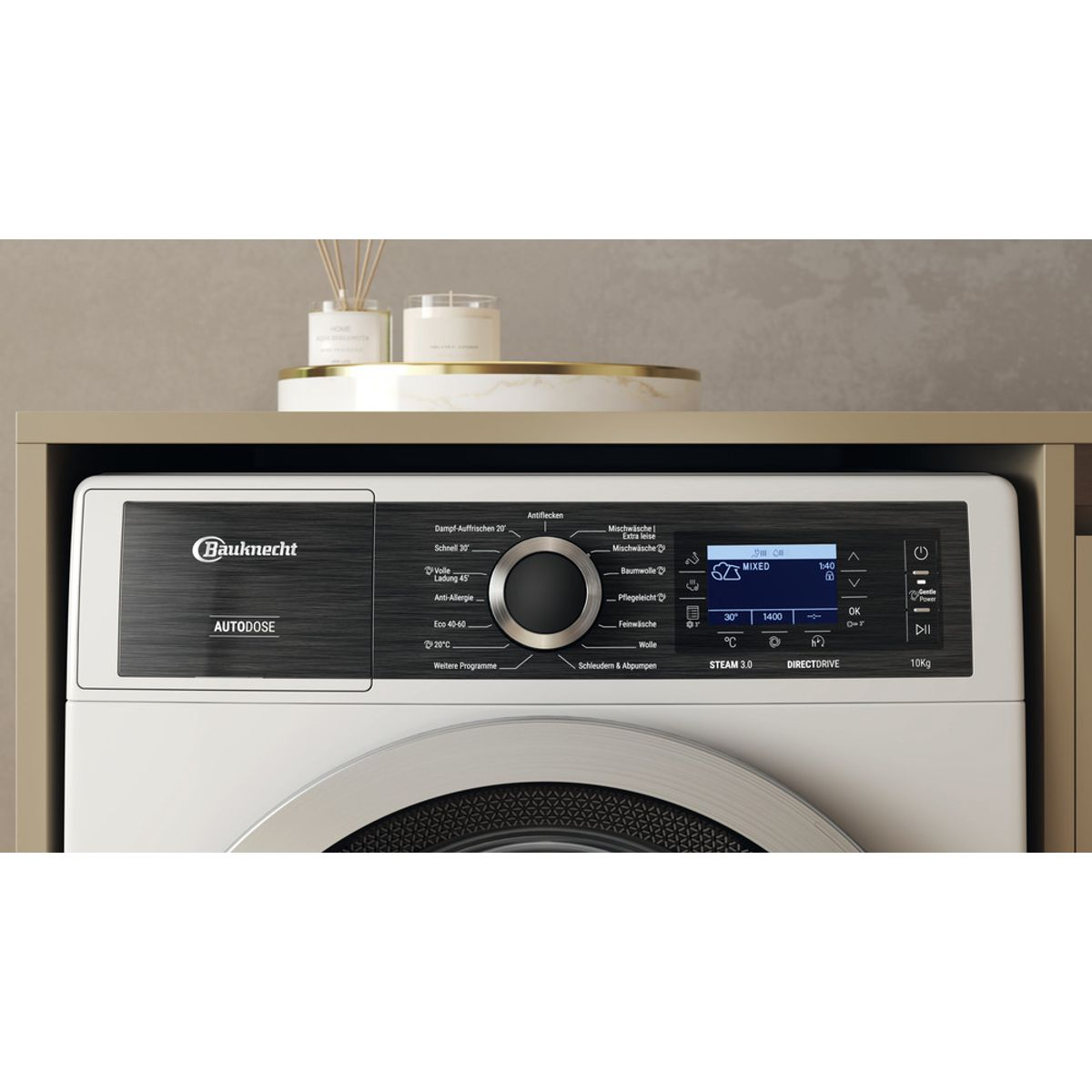 Bauknecht Waschmaschine mit digitalem Display, Programmwahlrad und Autodose-Funktion.