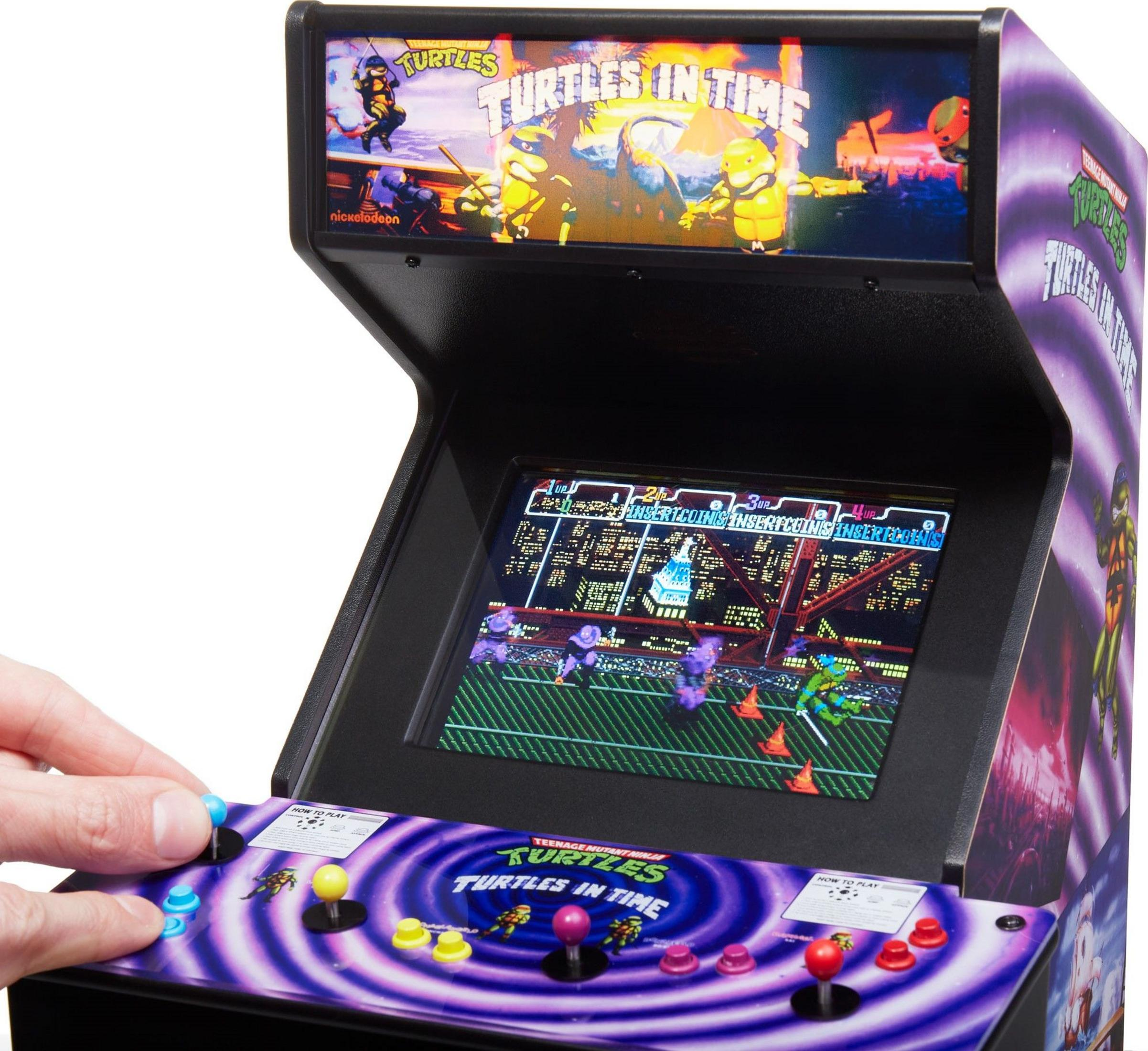 Una mini macchina arcade con Teenage Mutant Ninja Turtles: Turtles in Time.