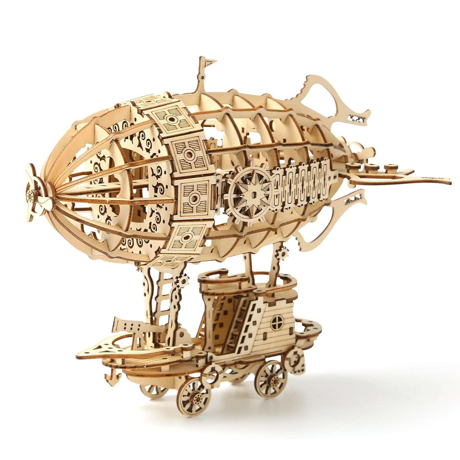 Un modello in legno di dirigibile steampunk con navicella e ruote.