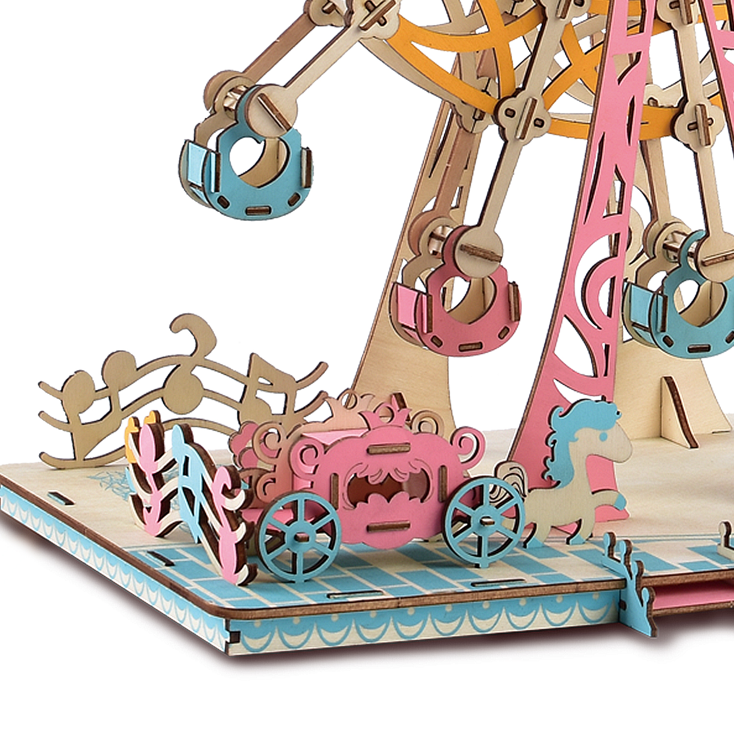 Modello in legno di ruota panoramica con giostre colorate, carrozza e unicorno.