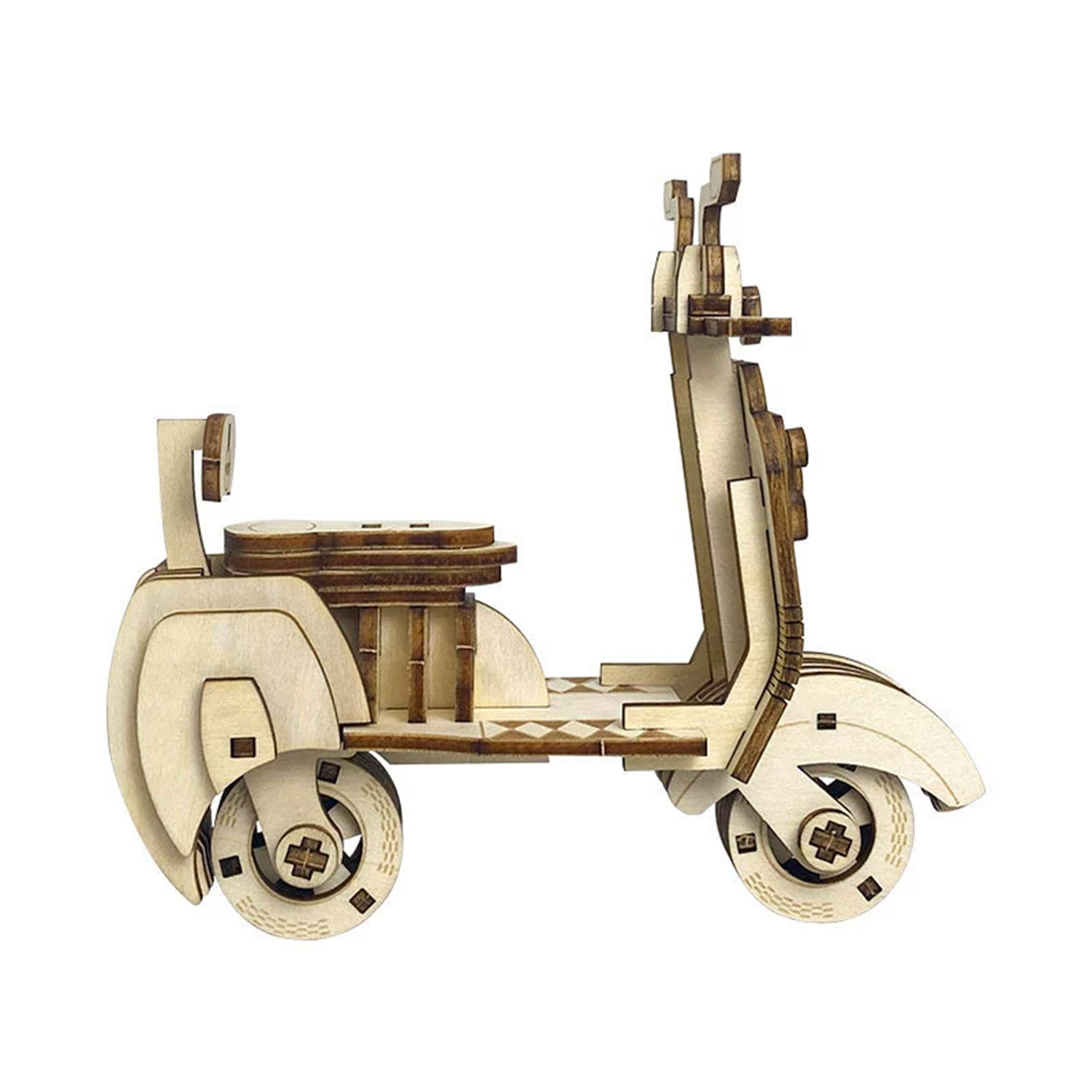 Uno scooter modello in legno con ruote e sedile dettagliati.