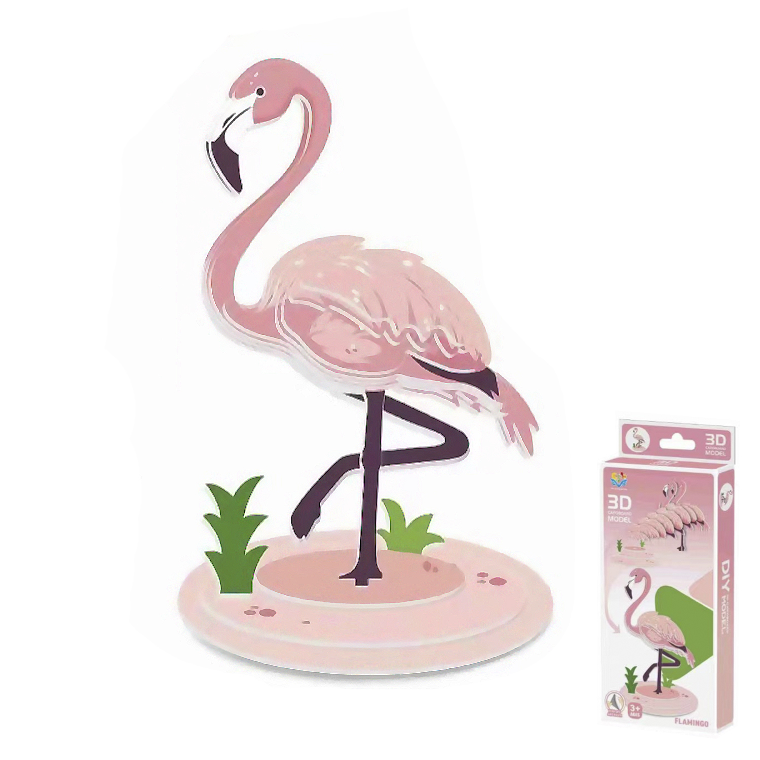 Un modello di fenicottero rosa in cartone su base rosa con piante verdi accanto.