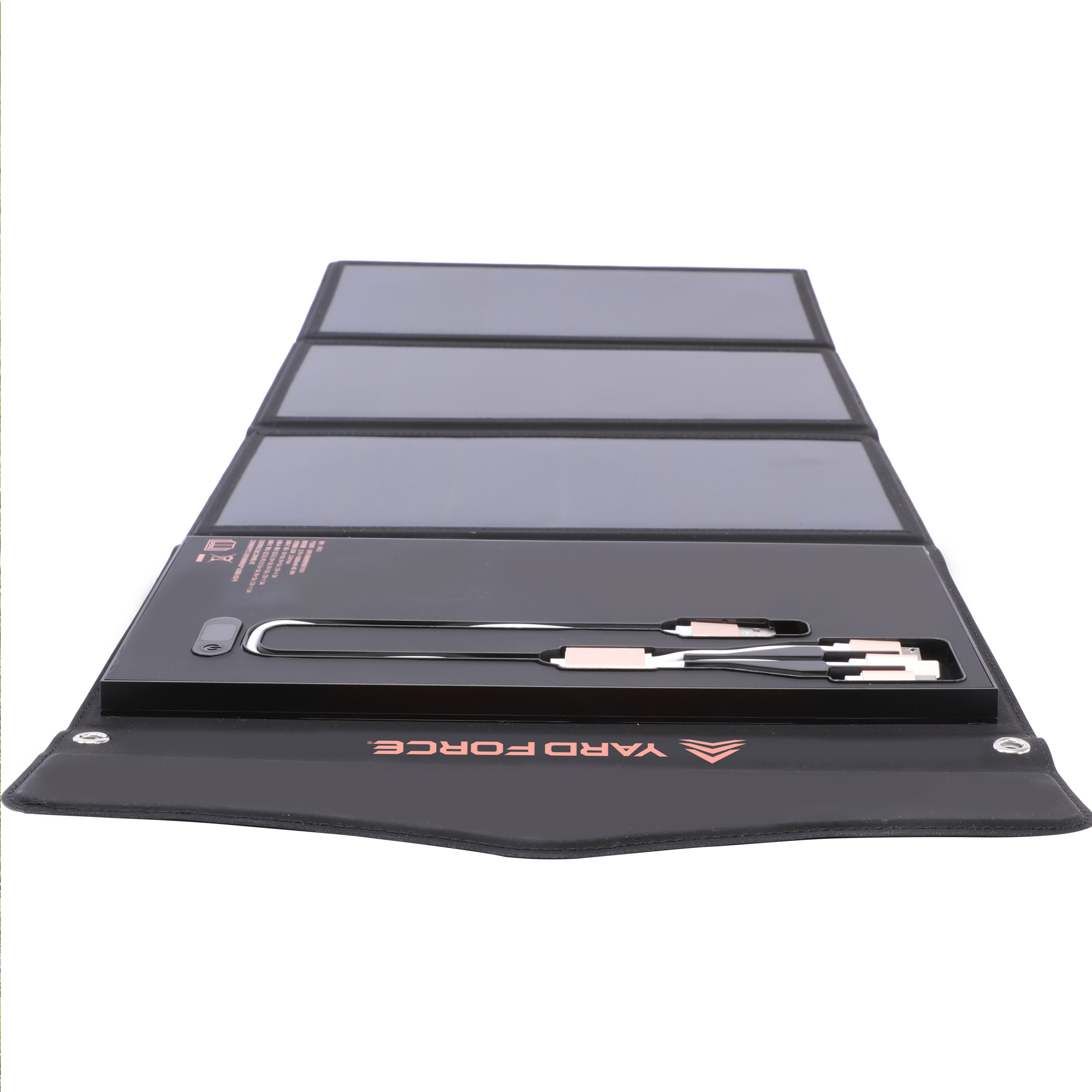 Schwarzes Solarpanel mit vier Fächern und Ladekabeln.