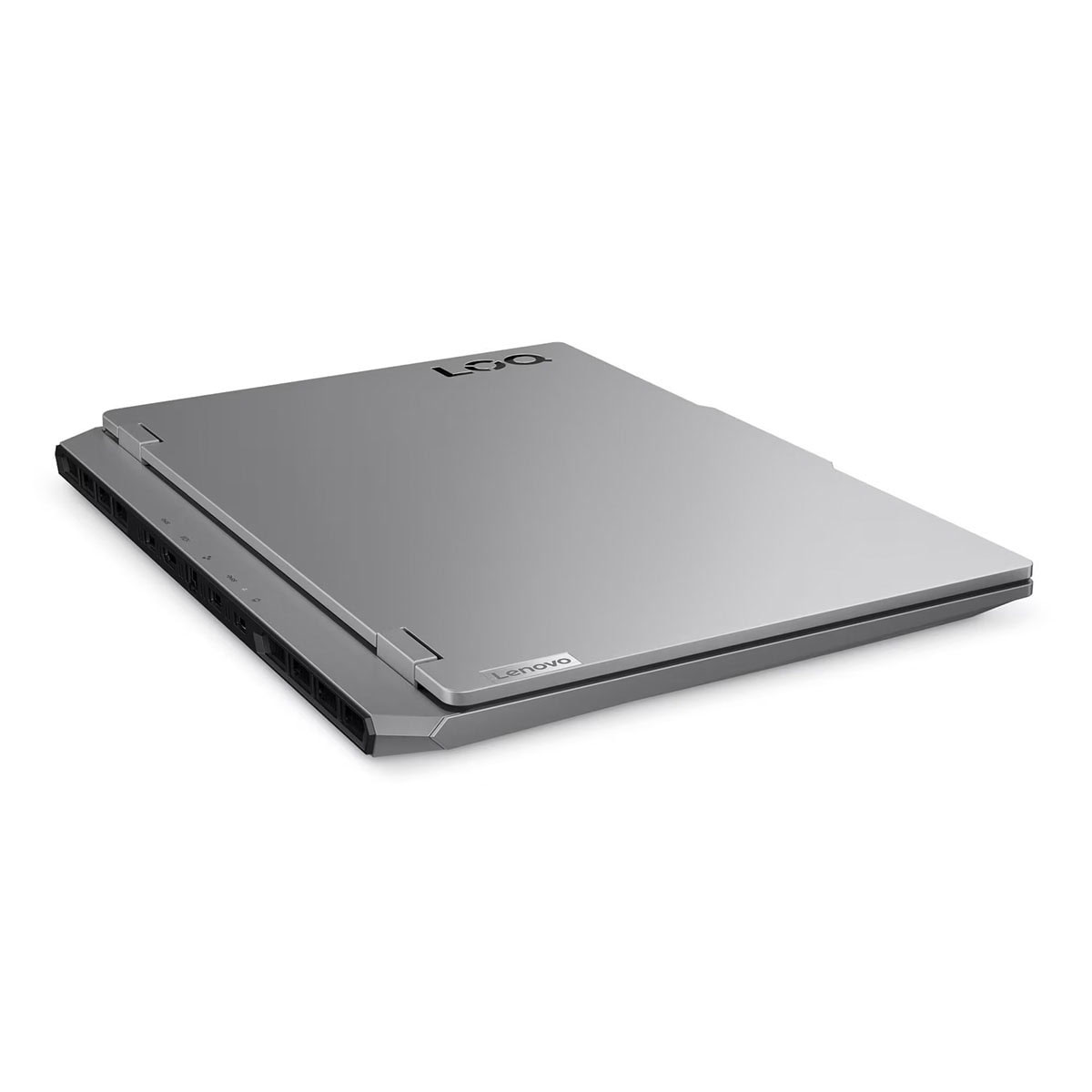 Kapalı gümüş rengi Lenovo dizüstü bilgisayar, üzerinde LOQ logosu bulunur.