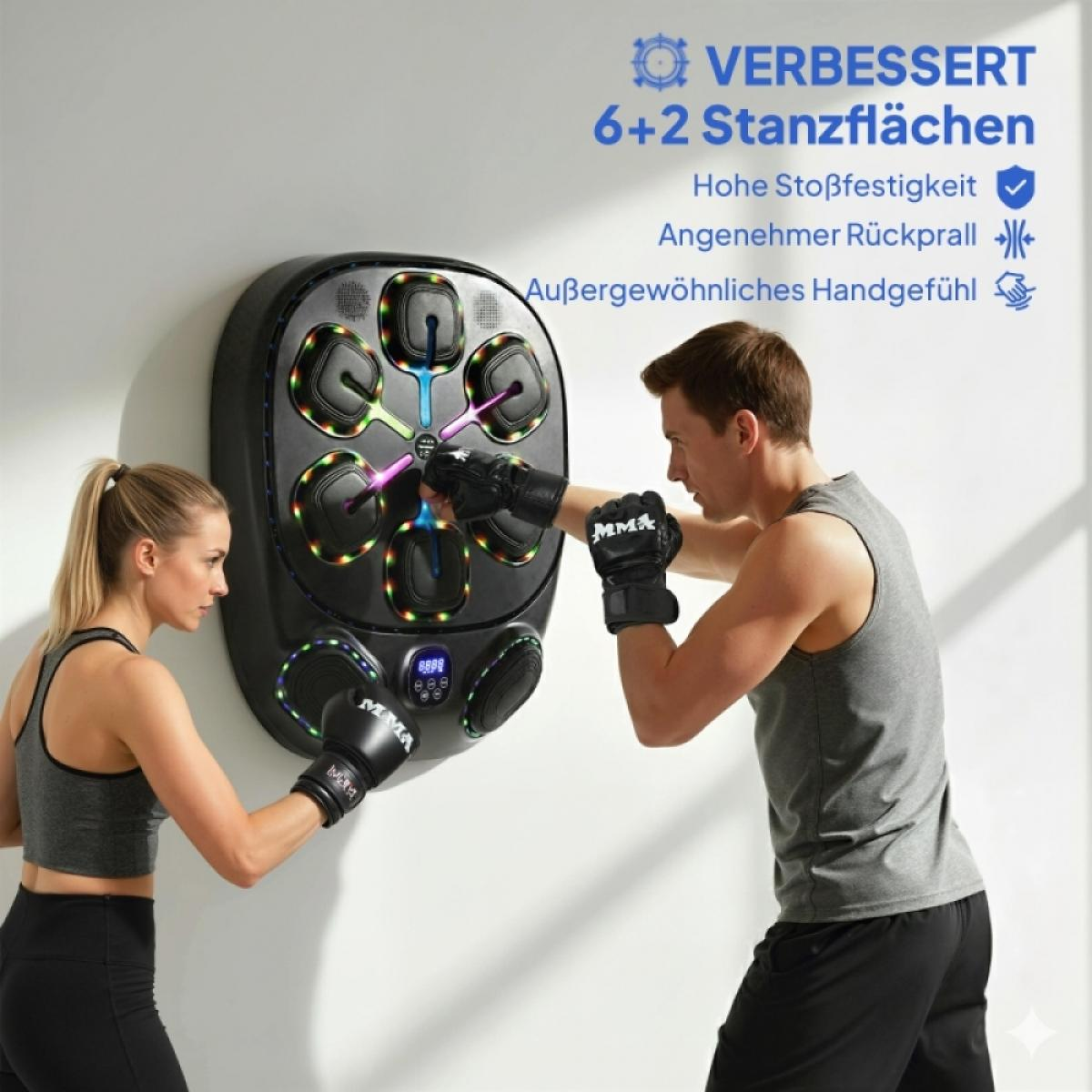 Mann und Frau trainieren Boxen an einer beleuchteten Wandstation, die für MMA entwickelt wurde.