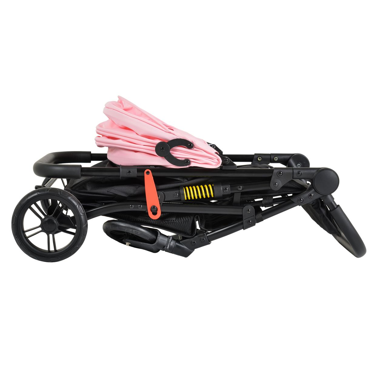 Ein zusammengeklappter schwarzer Kinderwagen mit rosafarbenem Verdeck und orangefarbenem Griff.