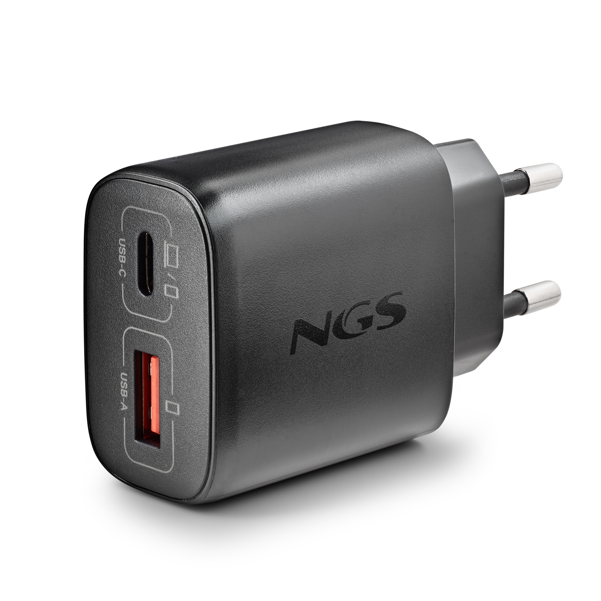 Adaptador NGS negro con puertos USB-C y USB-A y dos pines metálicos.