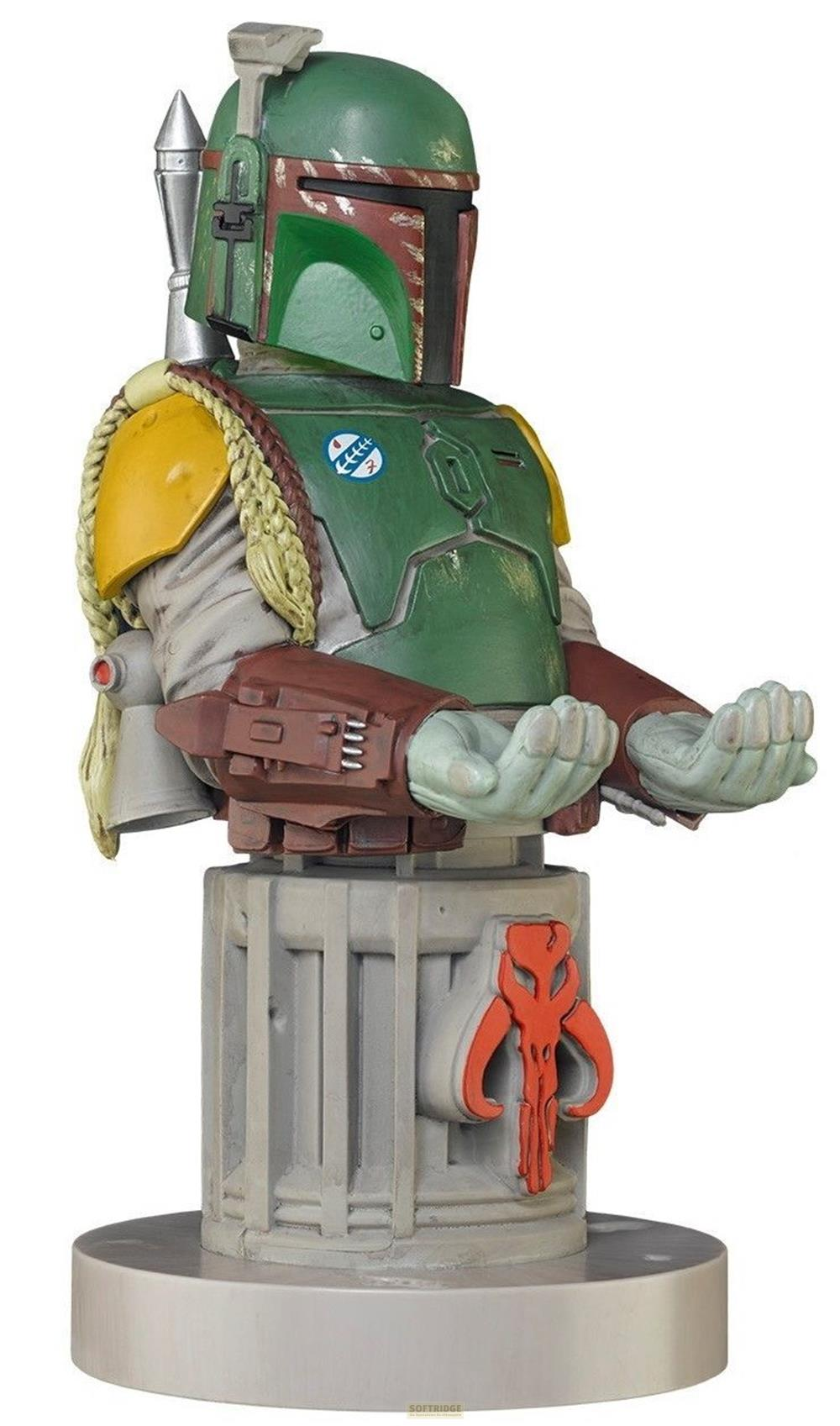 Busto di Boba Fett con simbolo Mandaloriano su piedistallo grigio.