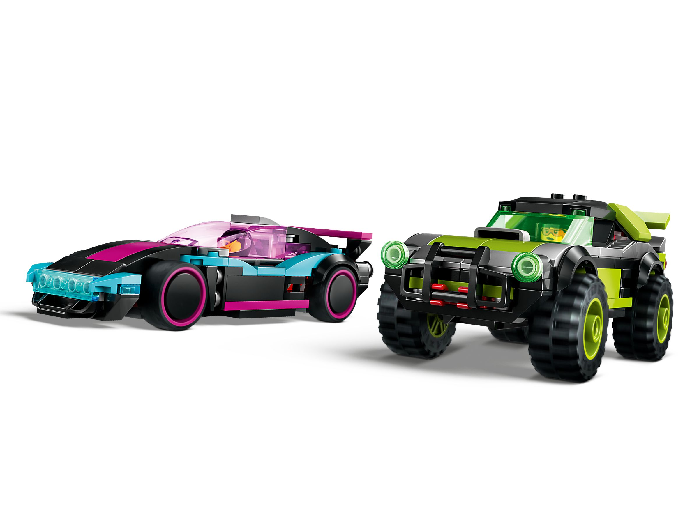 Due auto Lego: un'auto sportiva nera con accenti rosa e blu e un monster truck verde.
