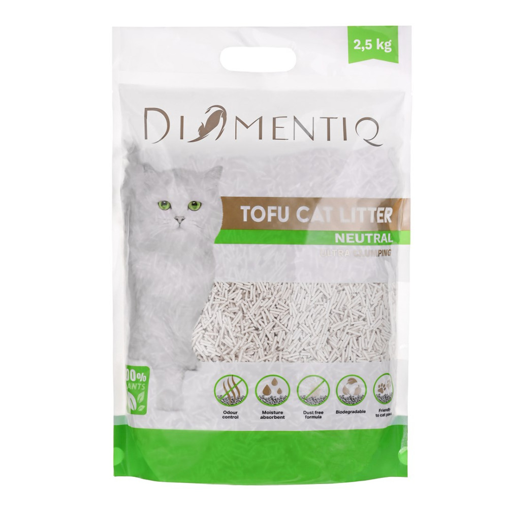 Sacchetto di lettiera per gatti di tofu con gatto bianco e granuli.