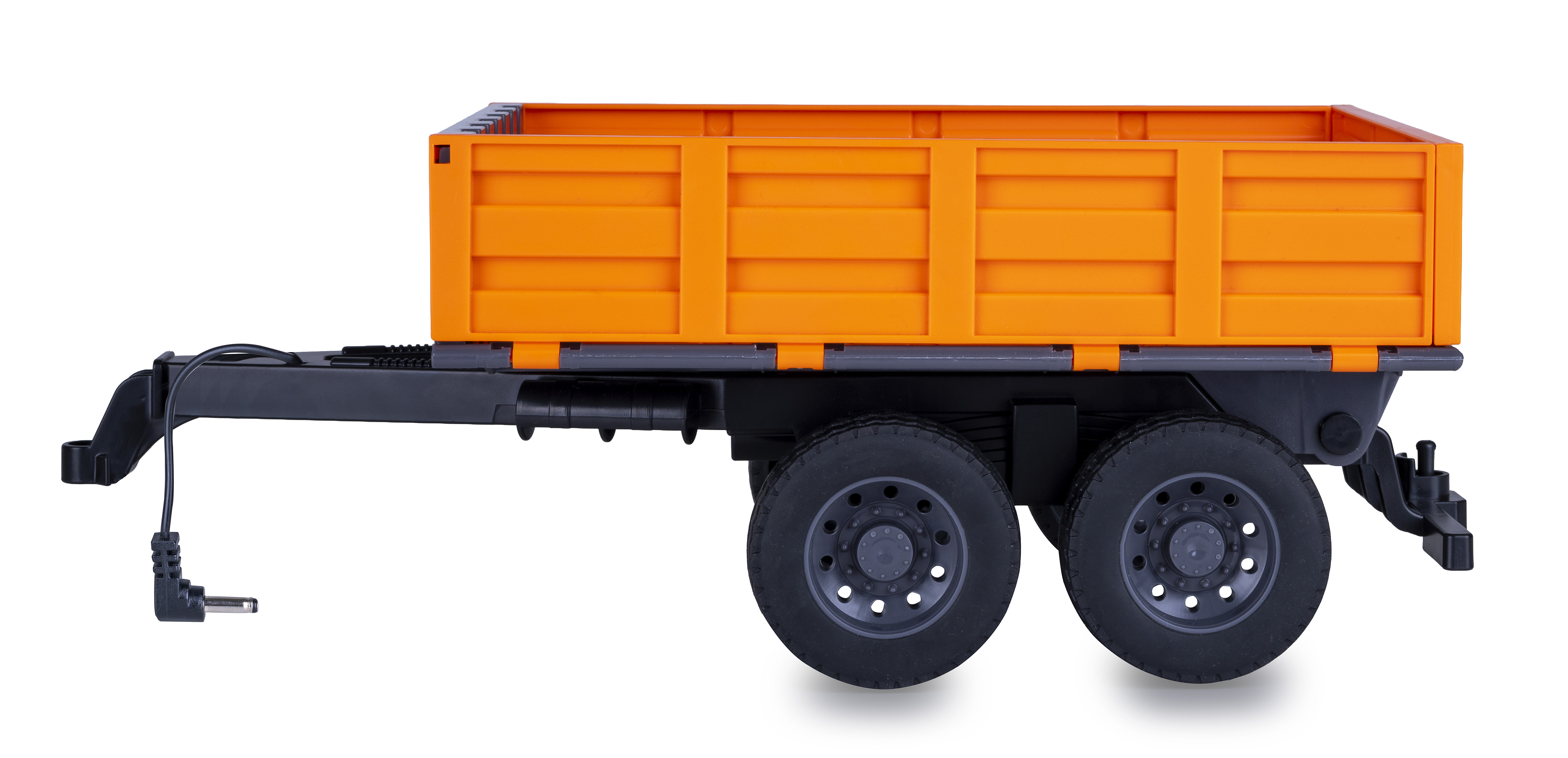 Ein orangefarbener Anhänger mit schwarzem Fahrgestell und Rädern.