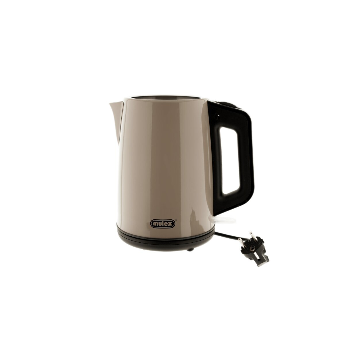 Eine beige Wasserkocher mit schwarzem Griff und Kabel.