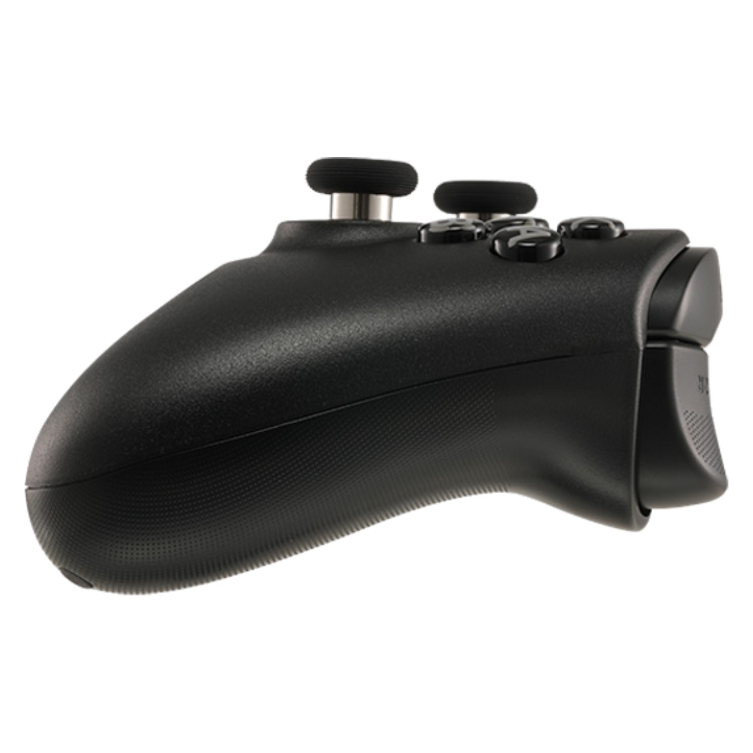 Un mando de juego negro con dos joysticks y botones sobre fondo blanco.