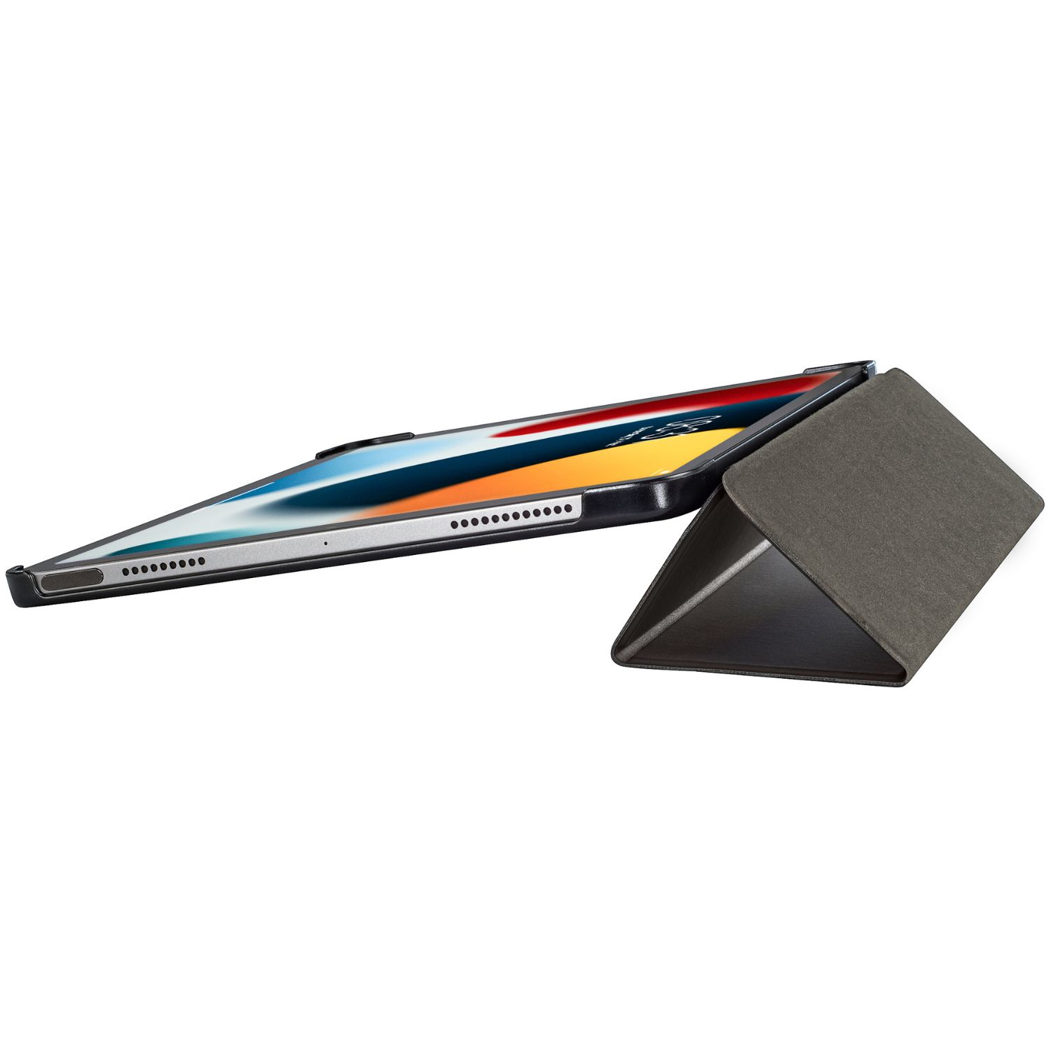 Tablet w szarej podstawce, na białym tle.