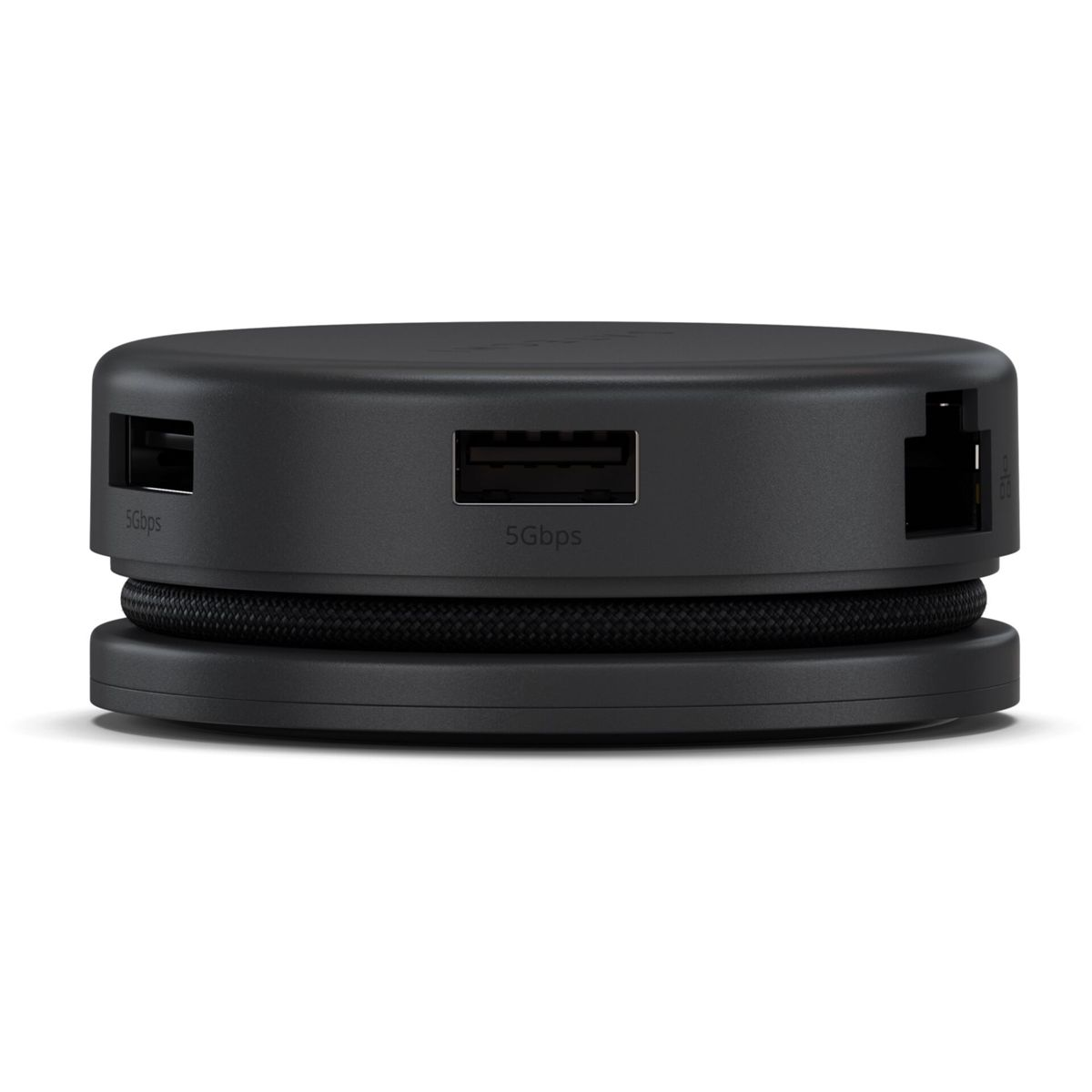 Schwarzer USB-C-Hub mit zwei USB-A-Anschlüssen und einem Ethernet-Anschluss.