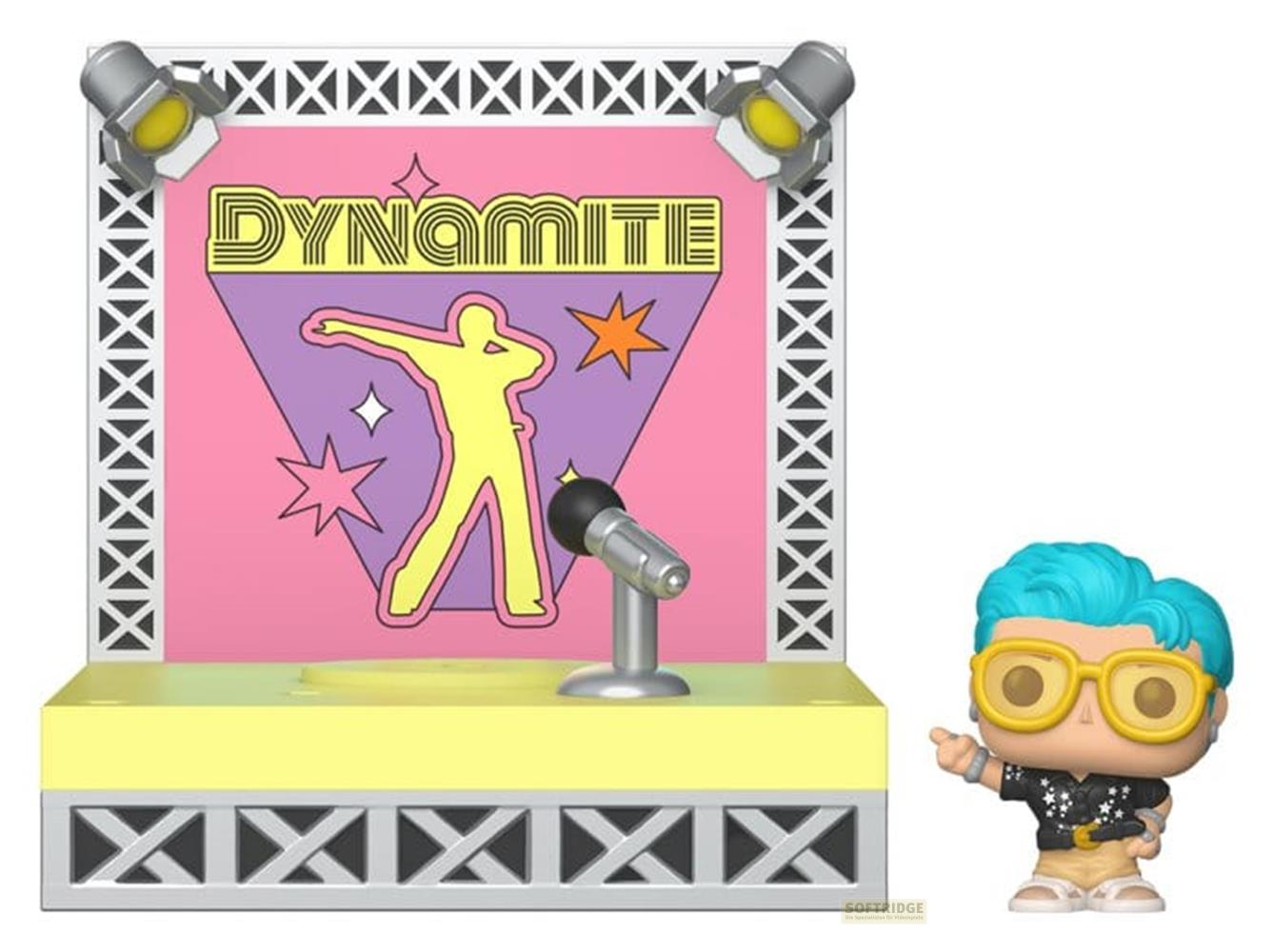Ein Pop-Figuren-Set mit einer Bühne und einem Mikrofon, daneben eine Figur.