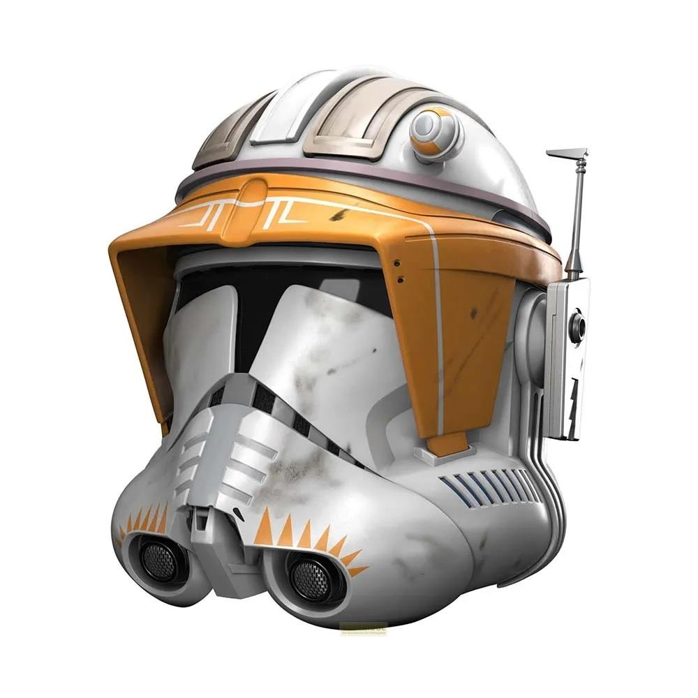 Ein weißer und oranger Klonkriegerhelm mit Kampfschäden. Hat ein Visier.