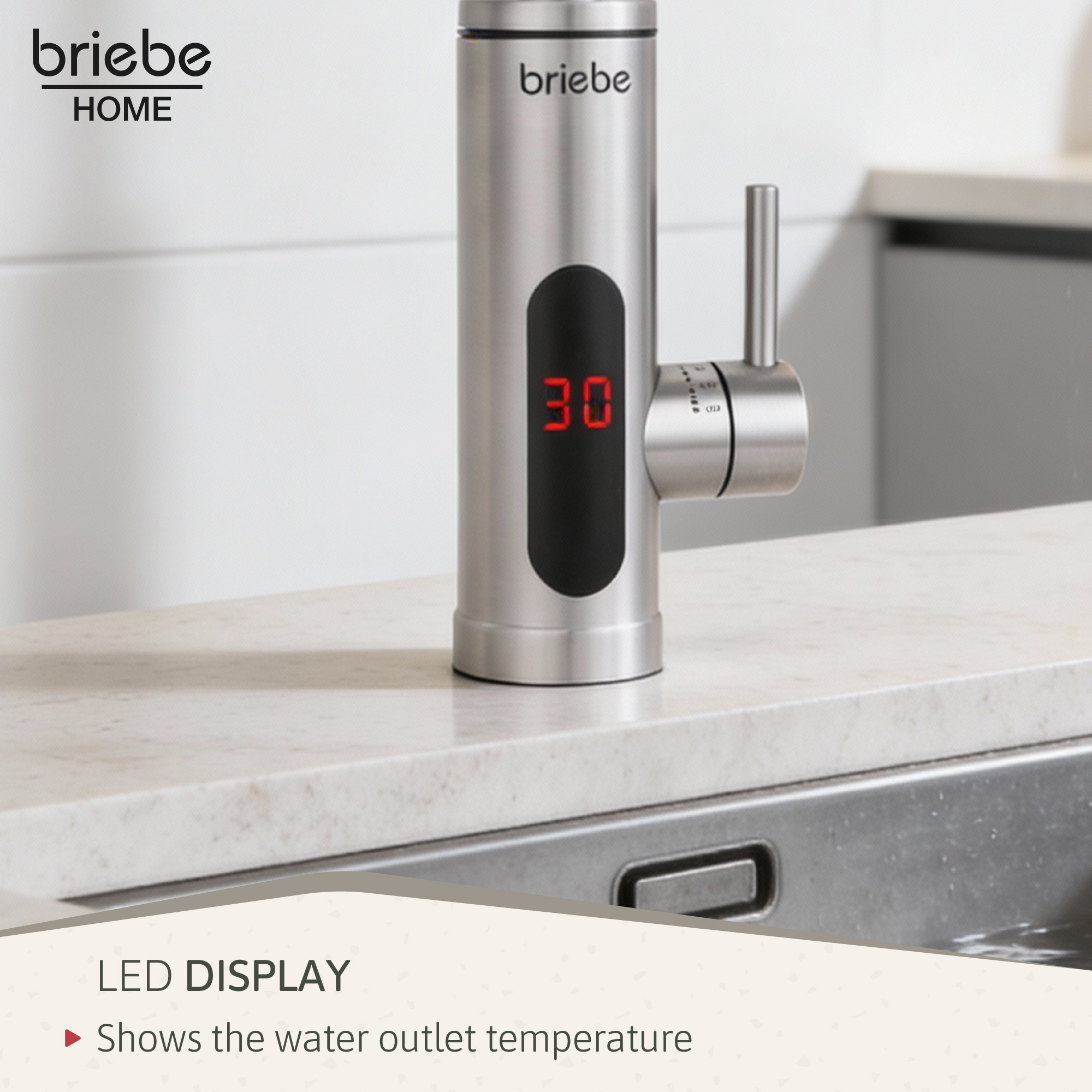 Un grifo plateado con pantalla LED roja mostrando 30, sobre encimera mármol.