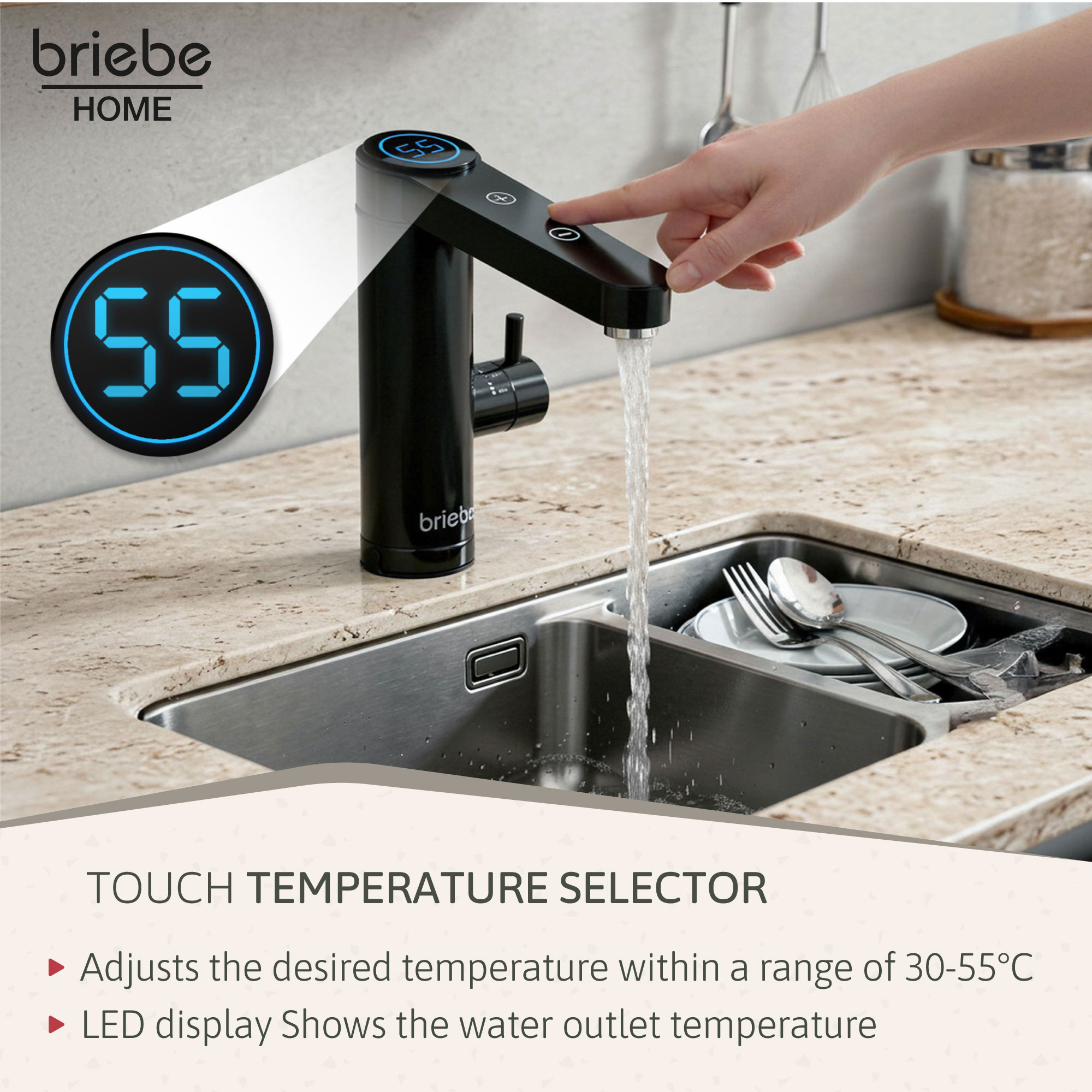 Un grifo negro con pantalla LED de 55°C, dispensando agua en un fregadero.