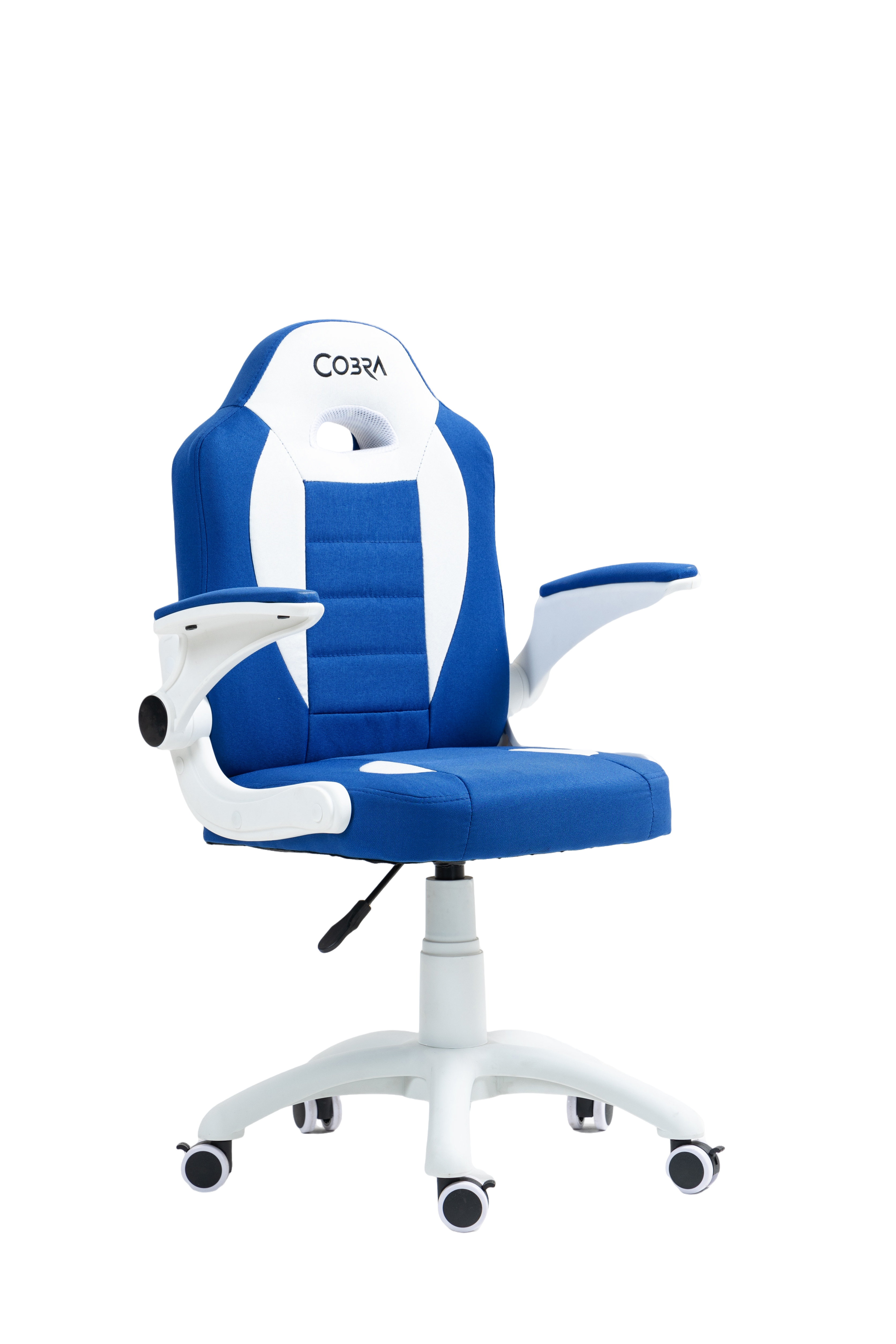 Niebiesko-biały fotel gamingowy z logo COBRA, na białym tle.