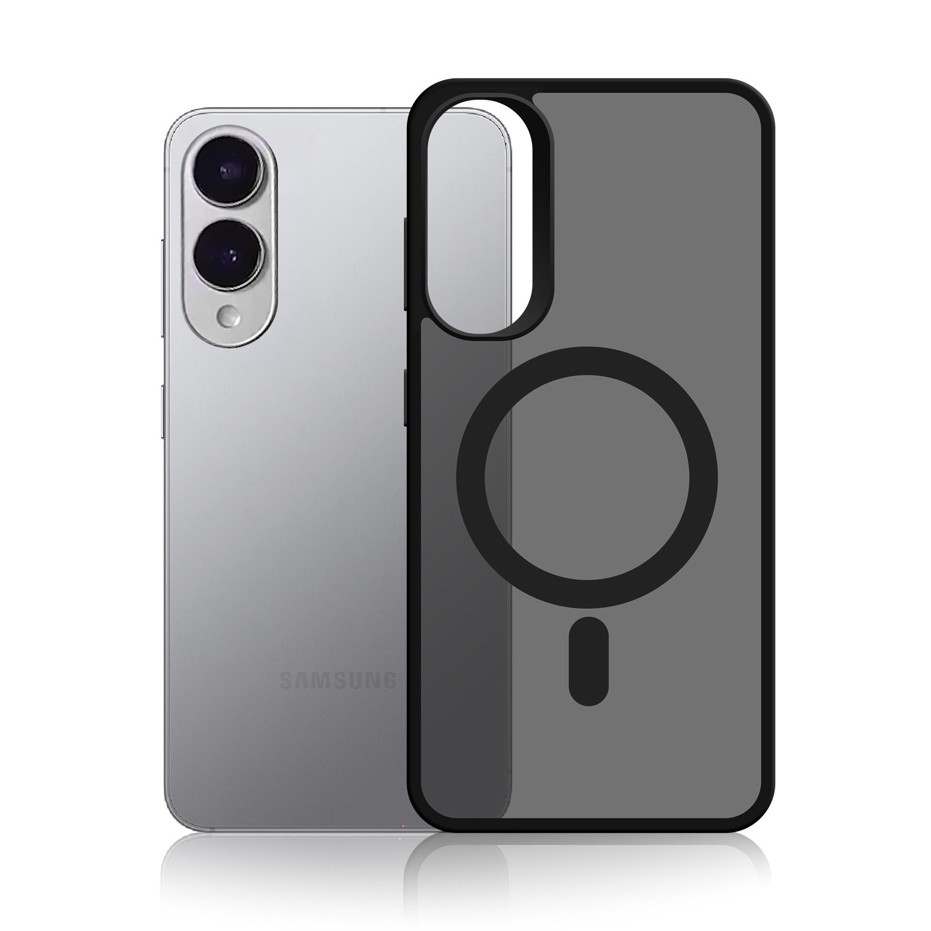 Srebrny smartfon leży obok przezroczystego etui z czarną ramką.