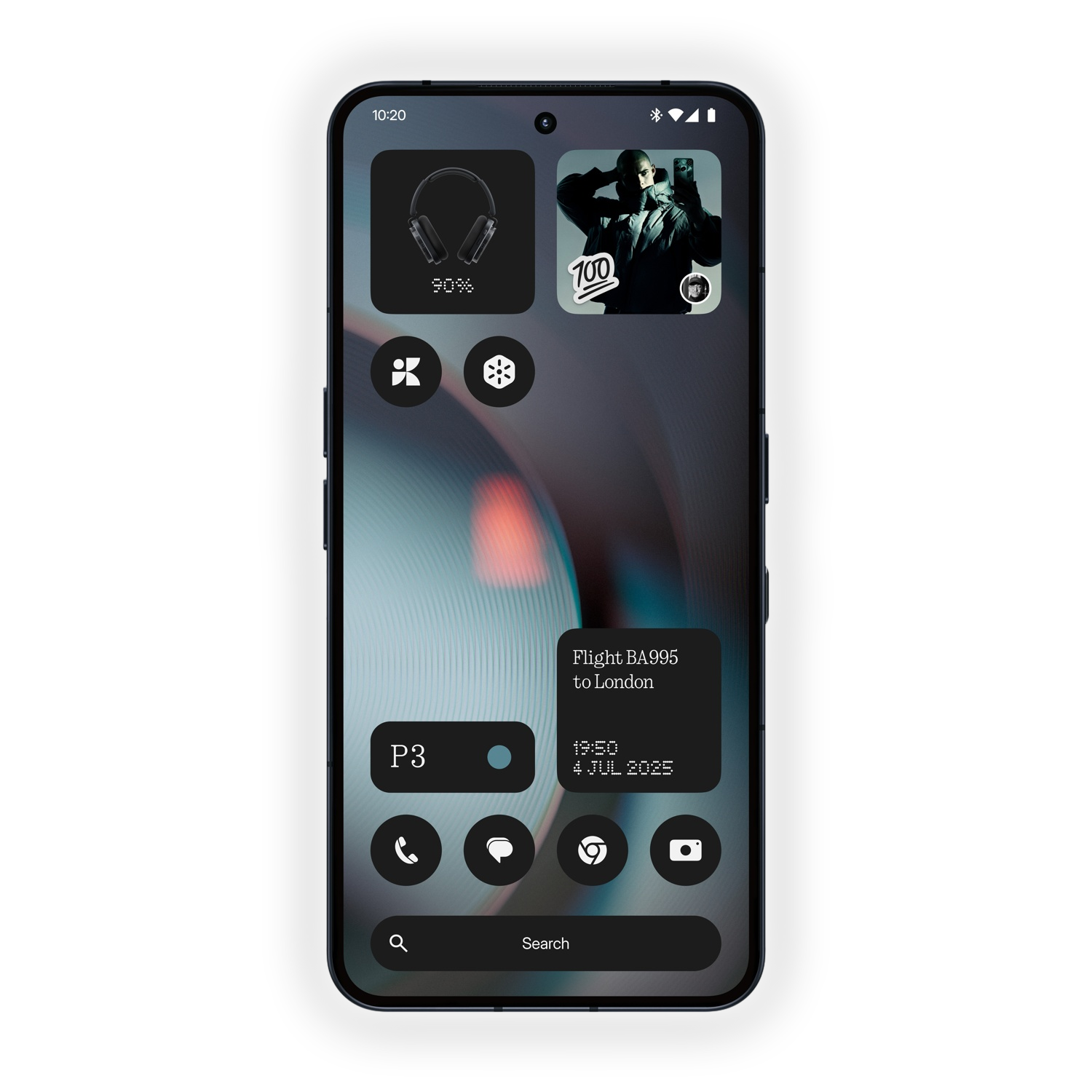 Ekran główny smartfona z widżetem słuchawek, informacją o locie i aplikacjami.