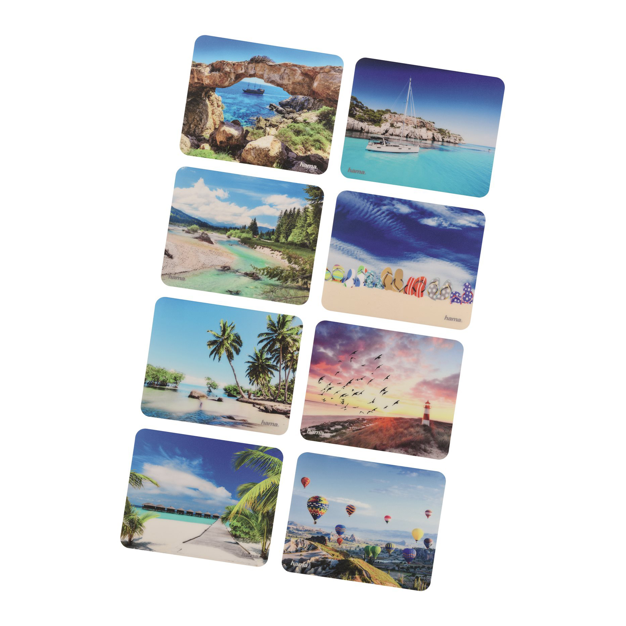 Skalny łuk nad błękitnym morzem, łódź w wodzie, skaliste wybrzeże.