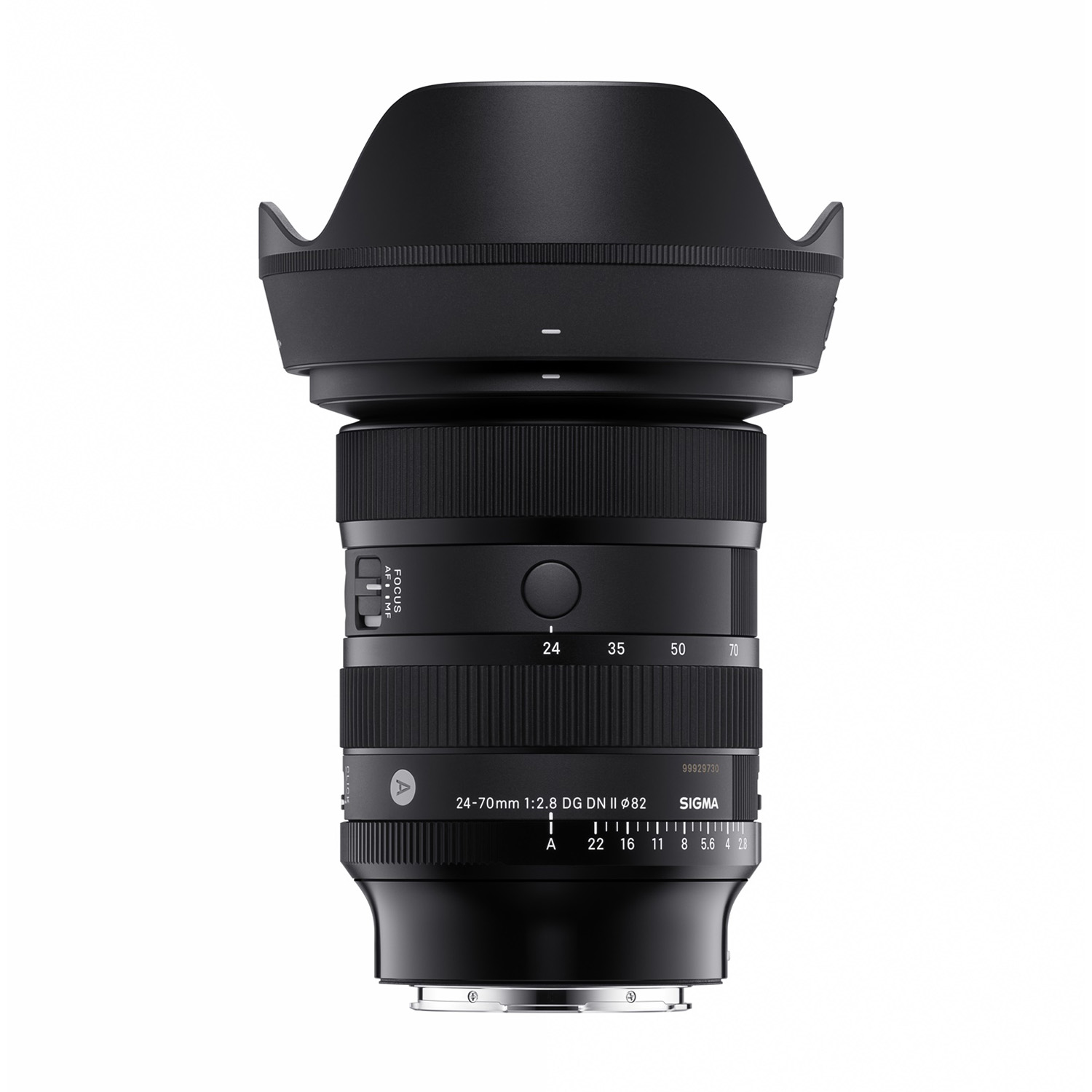 Un obiettivo per fotocamera nero con paraluce, ghiera di messa a fuoco e zoom.