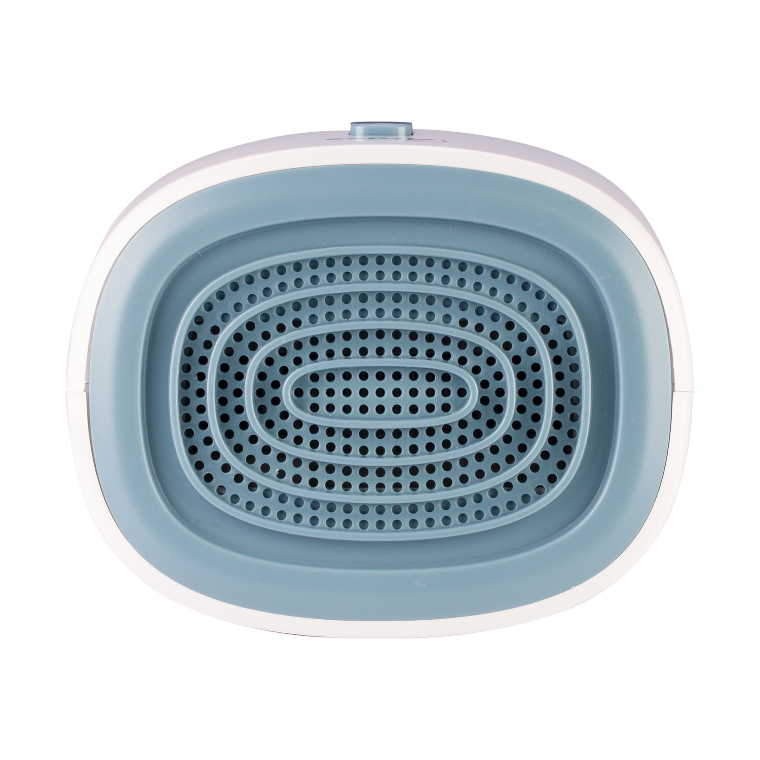 Biały i niebieski wentylator z owalną kratką wentylacyjną.