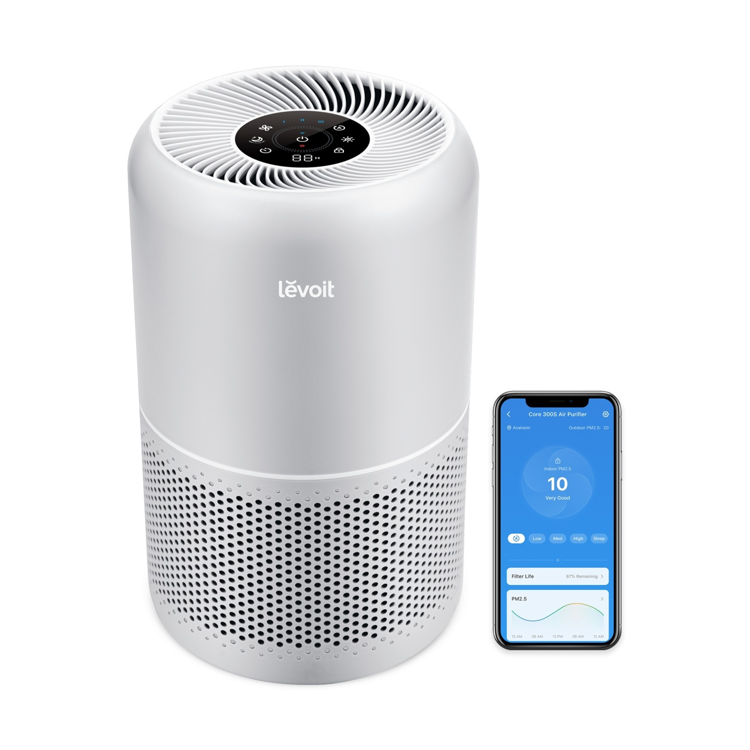 Un purificateur d'air blanc Levoit à côté d'un smartphone affichant son interface.