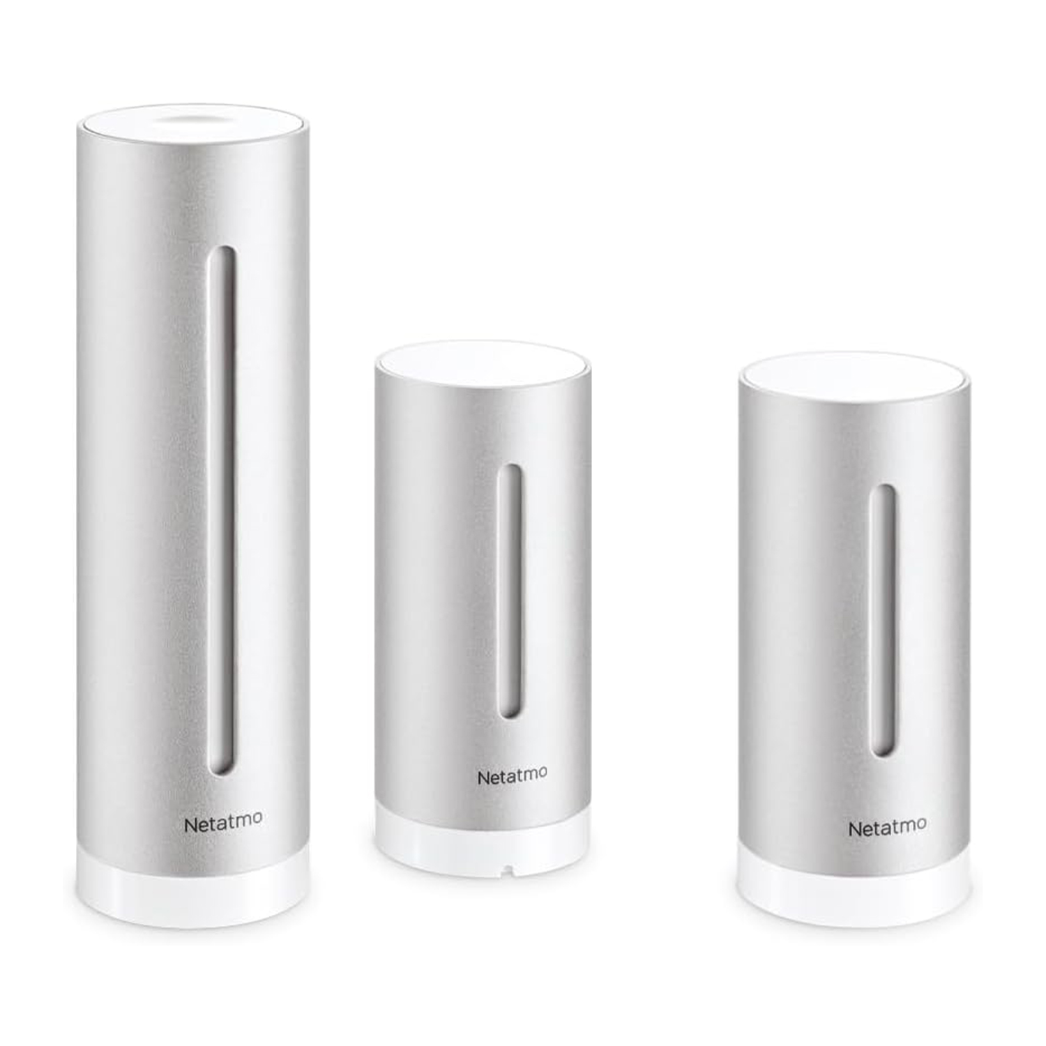 Drei silberne Netatmo-Säulen unterschiedlicher Höhe auf weißem Grund.