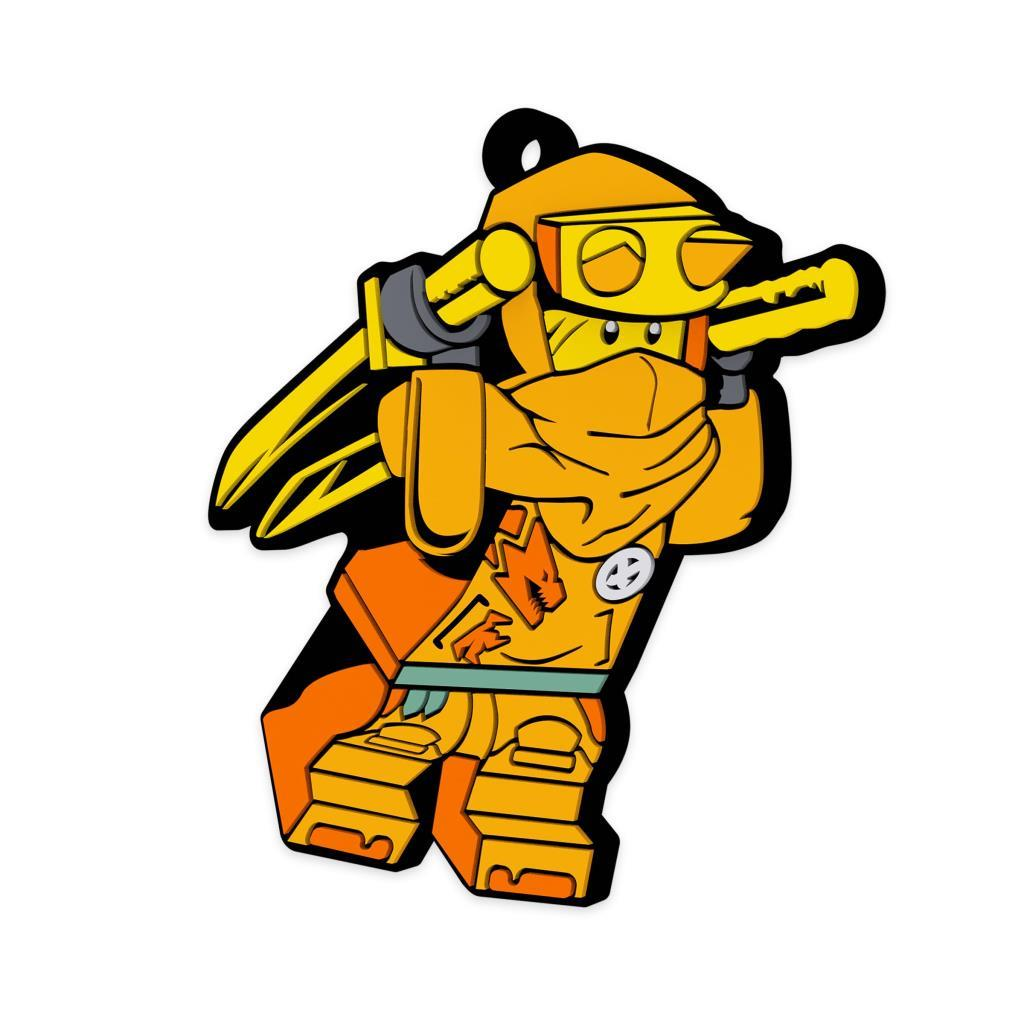 Un personaggio Ninjago giallo con maschera, casco e spada.