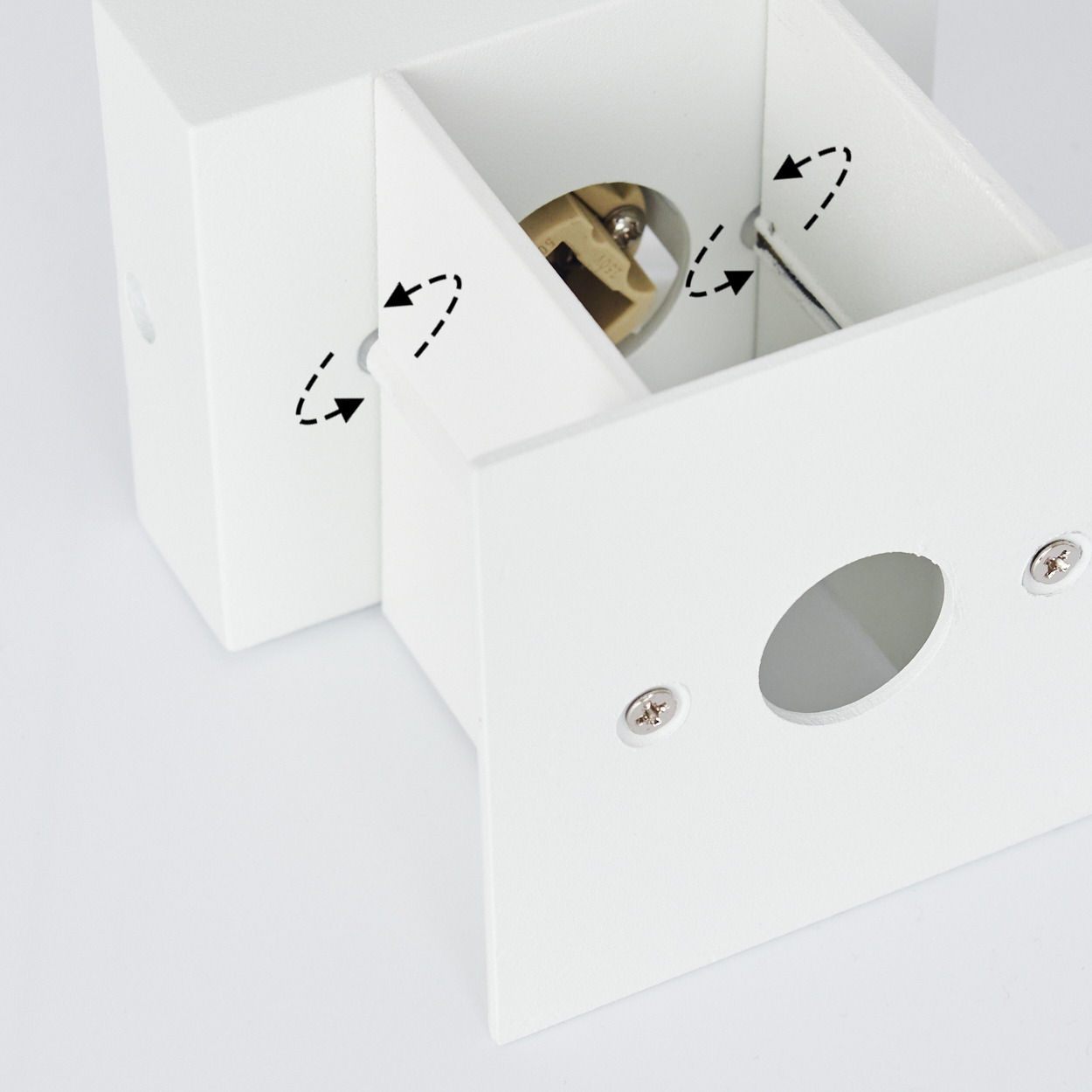 Weiße Box zeigt Montageanleitung mit Pfeilen, Schrauben und Sockel.