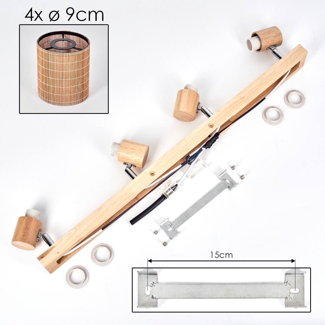 Ein Holz-Lampen-Set mit vier Leuchten und einem Schirm aus Bambus.