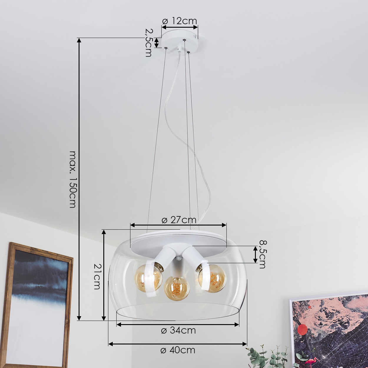Hängelampe mit drei Glühbirnen in einer transparenten Glaskugel, Maße sind angegeben.
