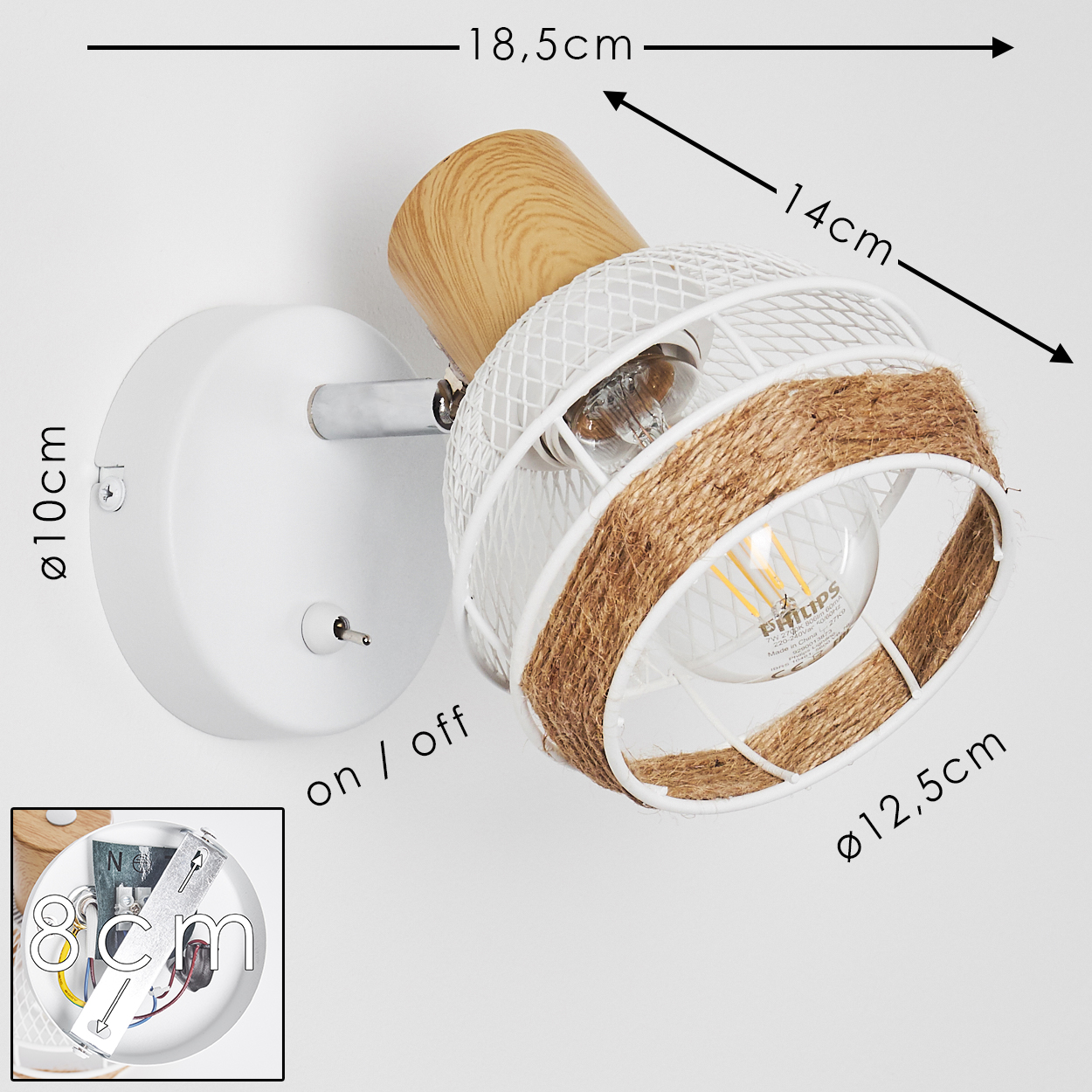 Weiße Wandleuchte mit Holzdetail, Seil und Gitterkorb. Maße angegeben.