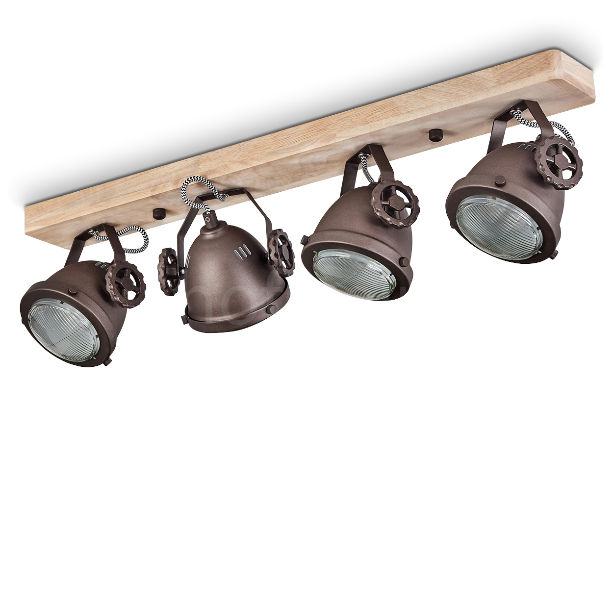 Ein Deckenstrahler mit vier kupferfarbenen Leuchten auf einem Holzbalken.