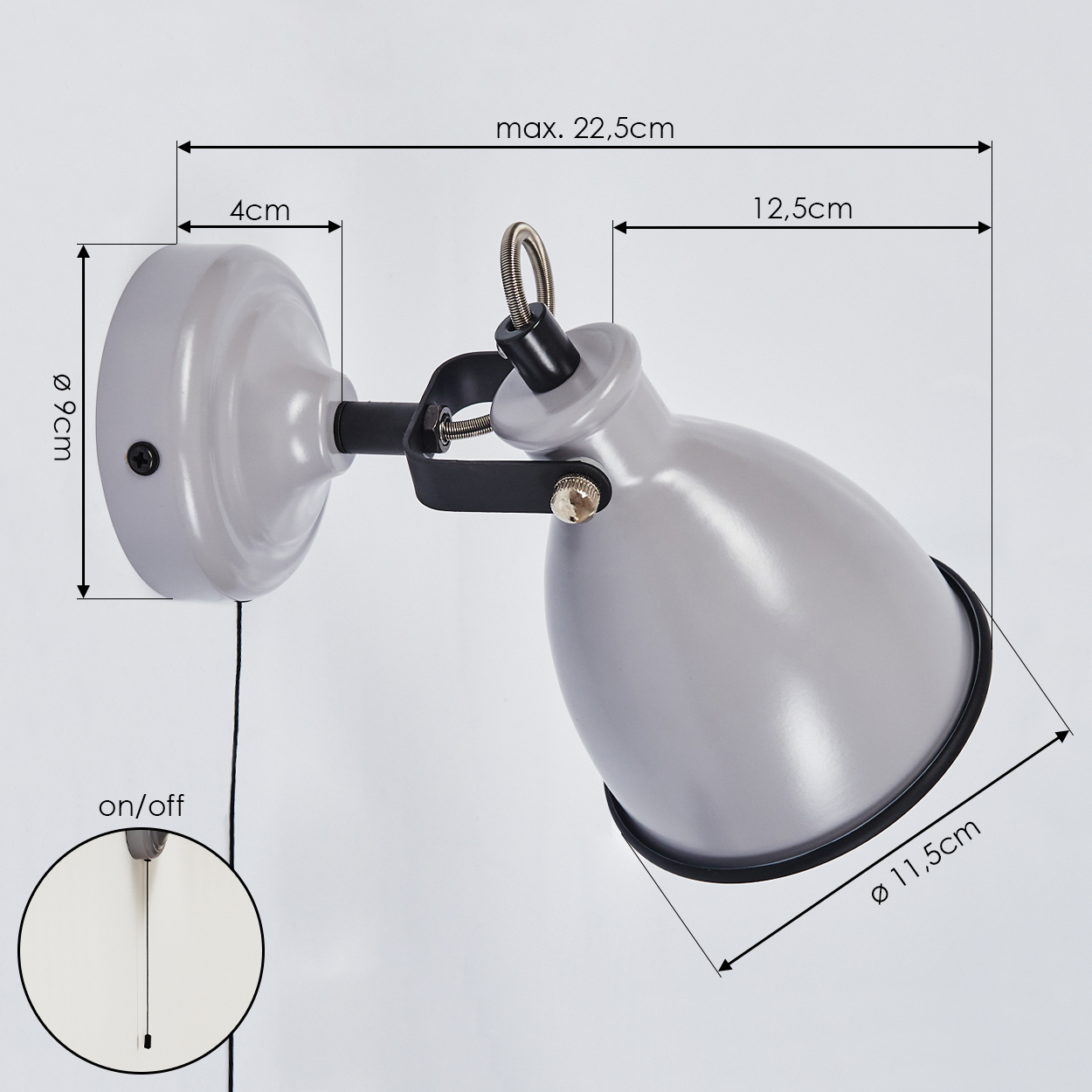 Graue Wandleuchte mit verstellbarem Arm und Lampenschirm. Maße sind angegeben.
