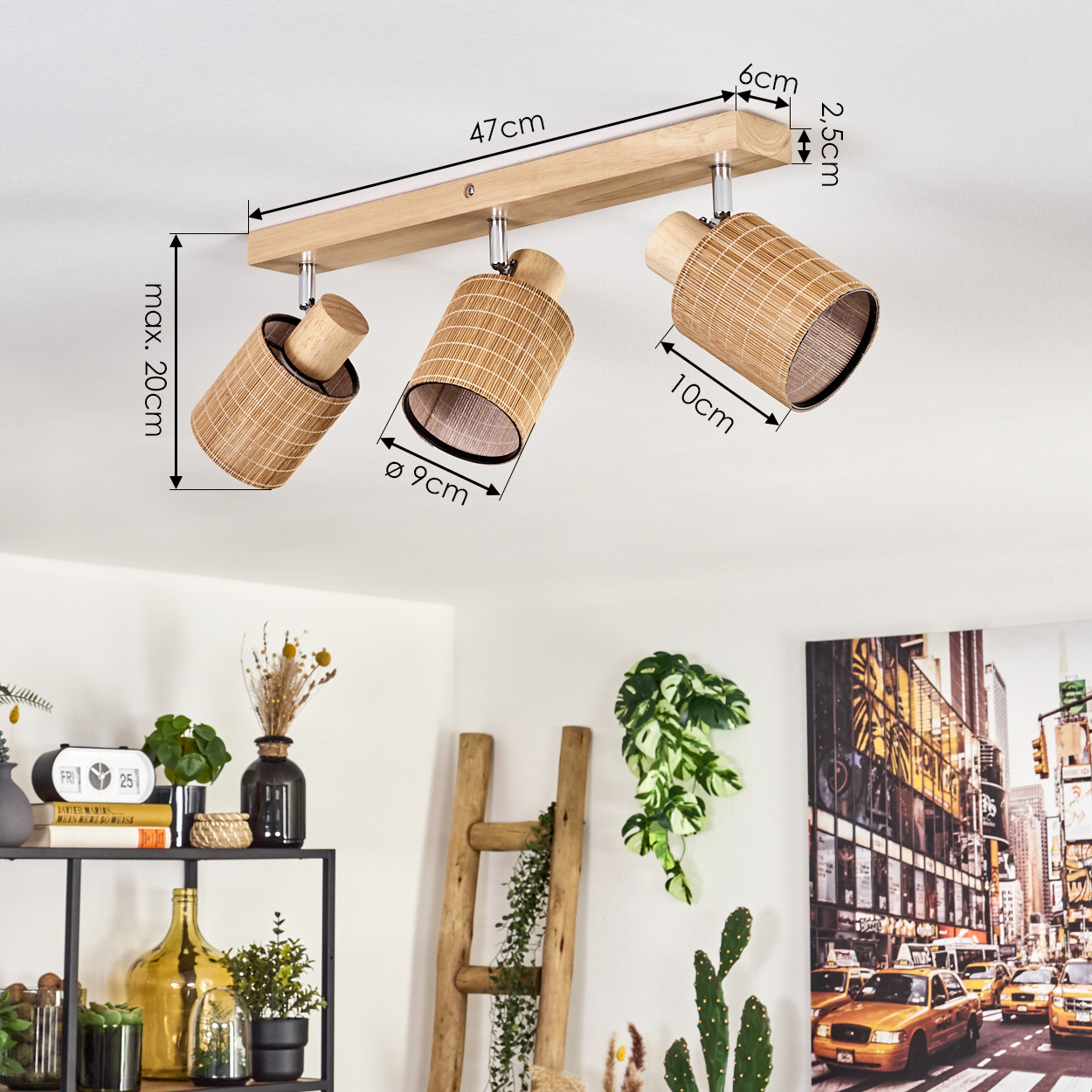 Holzdeckenleuchte mit drei Körben, Maße angegeben.