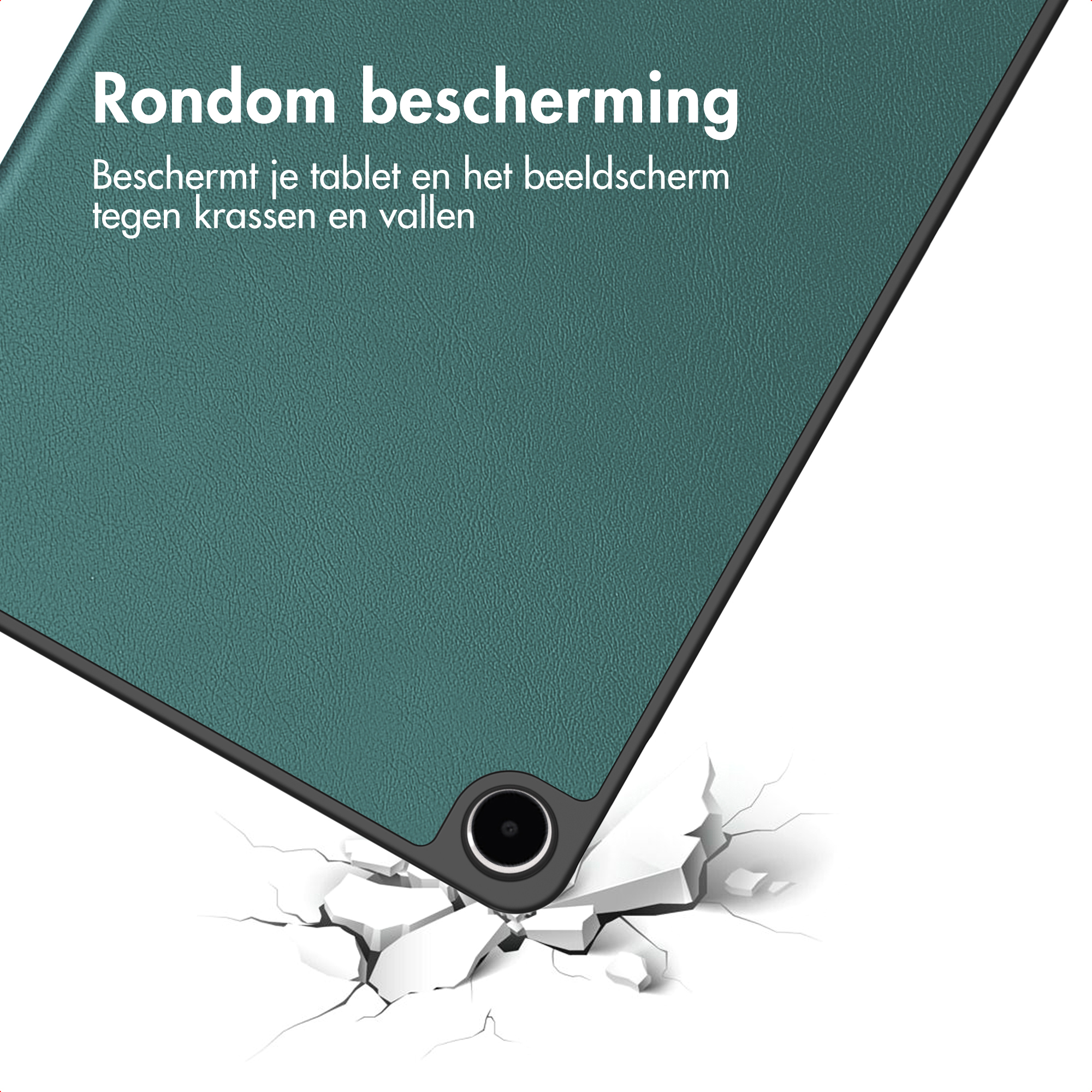 Groene hoes beschermt tablet tegen krassen en vallen op gebroken ondergrond.