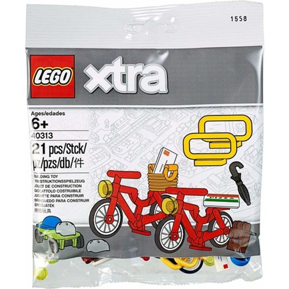 Kırmızı bisikletler, pizza, şemsiye ve daha fazlasını içeren LEGO xtra çantası.