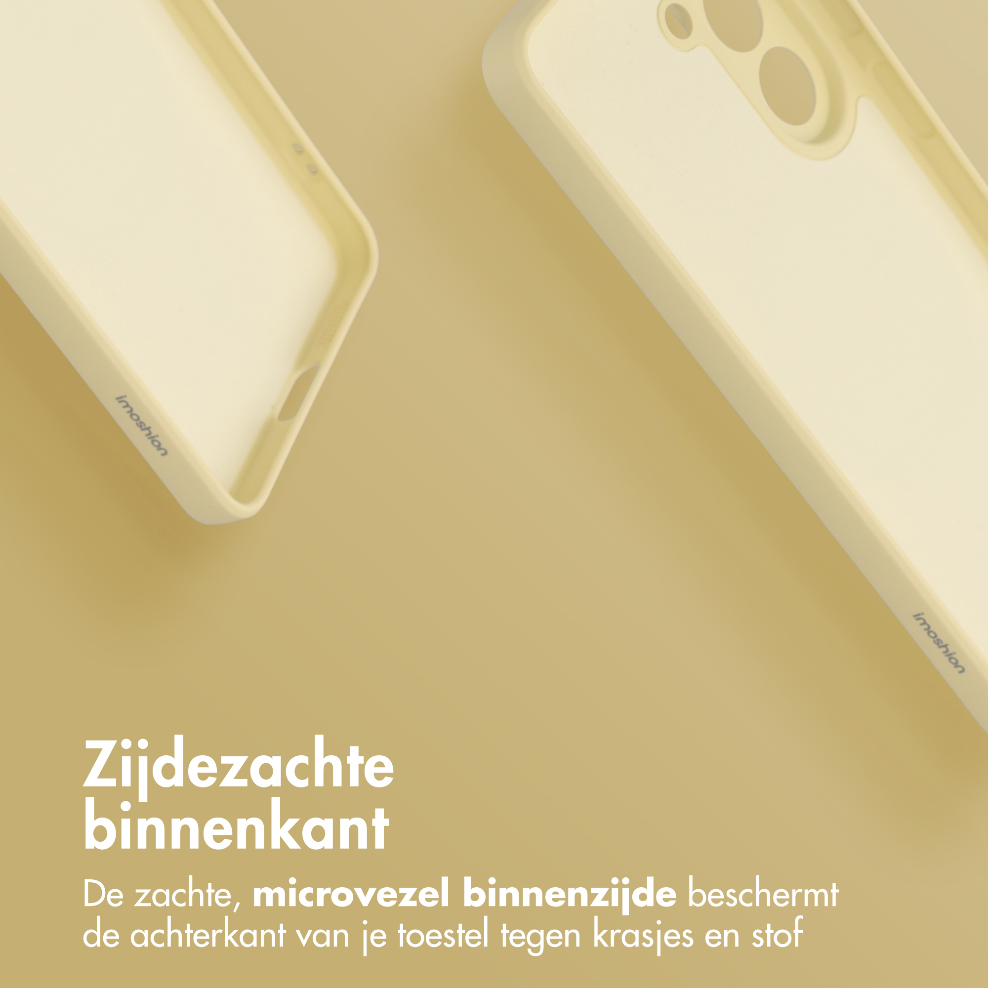Deux coques de téléphone couleur crème sur fond jaune.