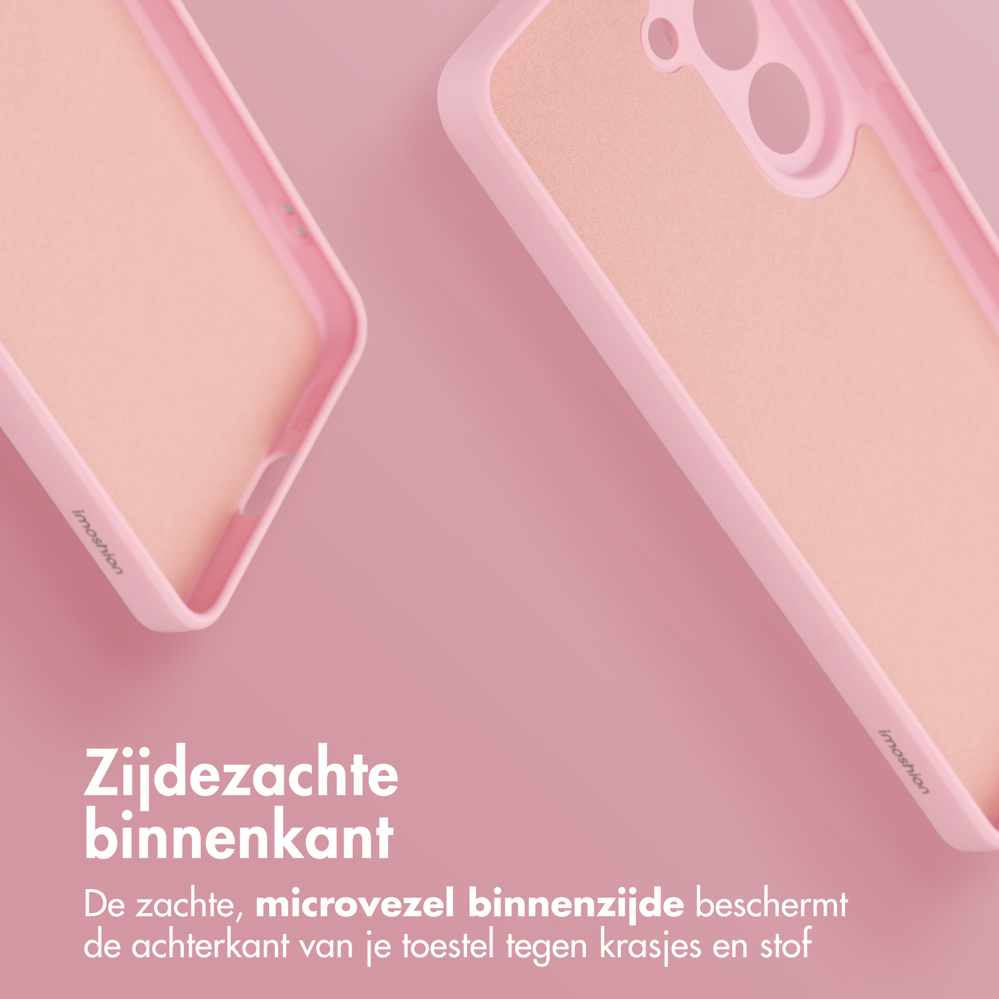 Deux coques de téléphone roses avec doublure douce sur fond rose.